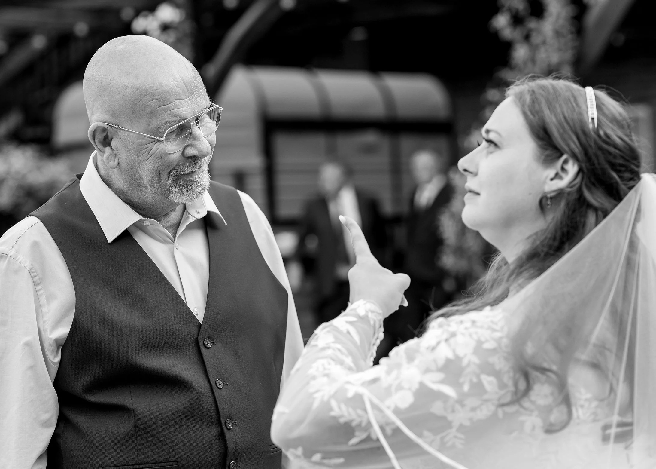 amybrianwed cottesmore golf club pease pottage crawley (432).jpg