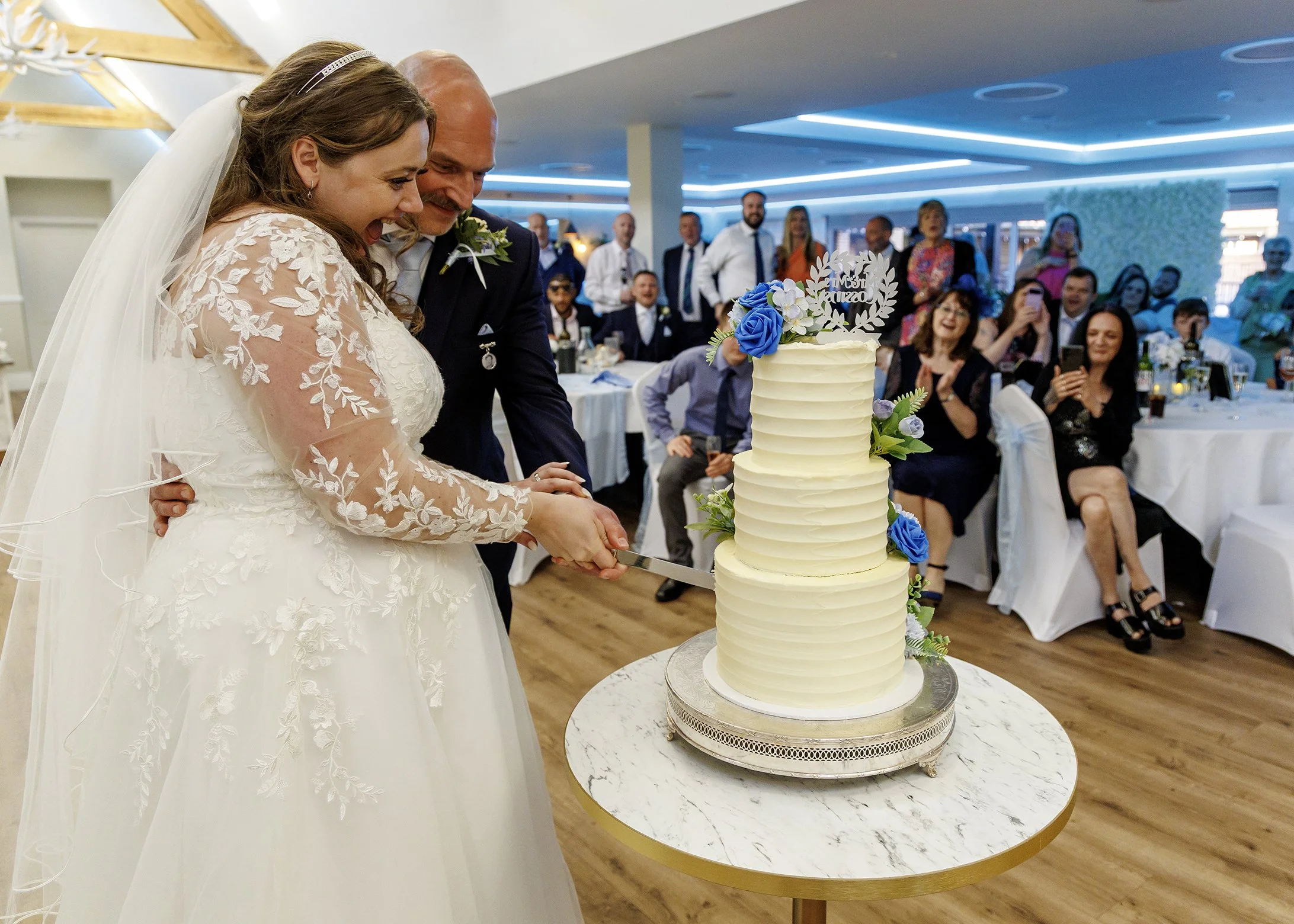 amybrianwed cottesmore golf club pease pottage crawley (446).jpg