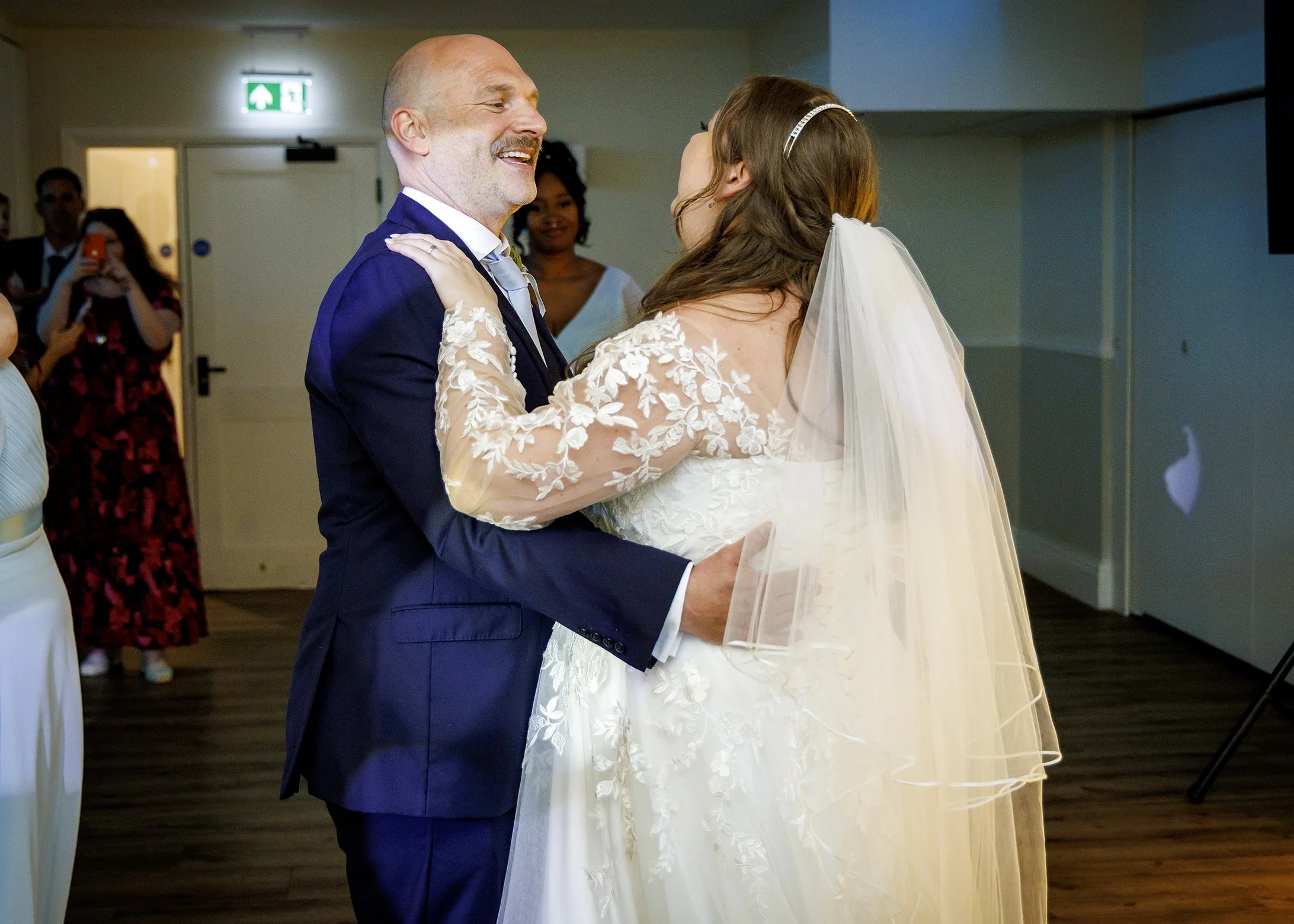 amybrianwed cottesmore golf club pease pottage crawley (454).jpg