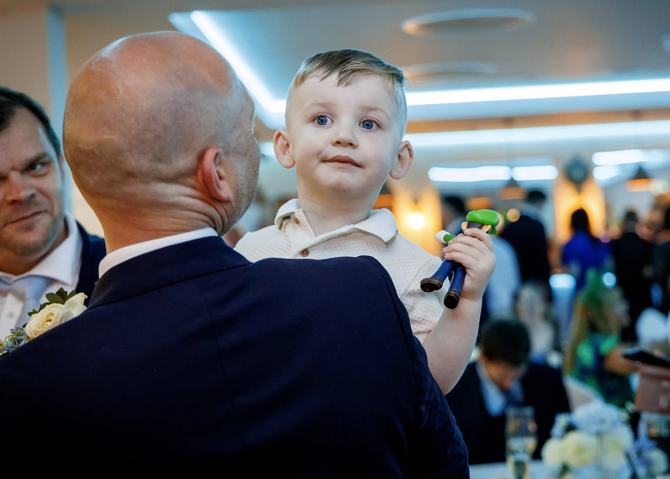 amybrianwed cottesmore golf club pease pottage crawley (470).jpg