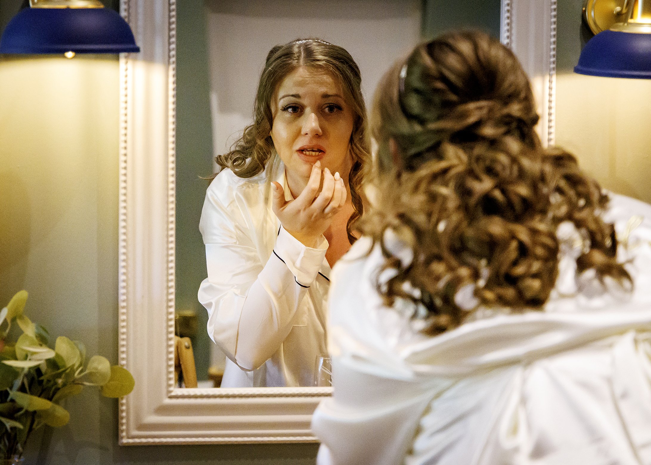 amybrianwed cottesmore golf club pease pottage crawley (98).jpg