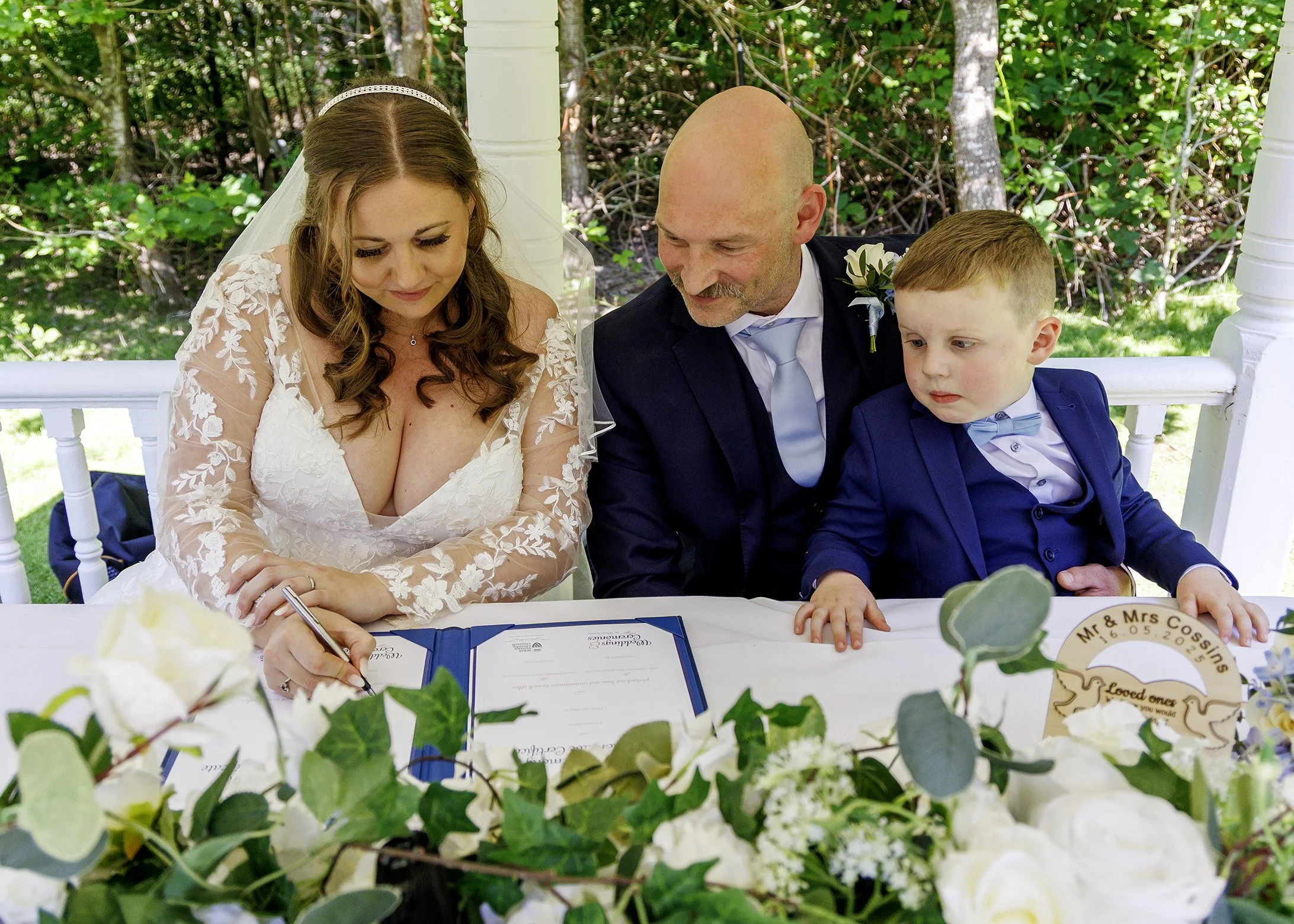 amybrianwed cottesmore golf club pease pottage crawley (237).jpg