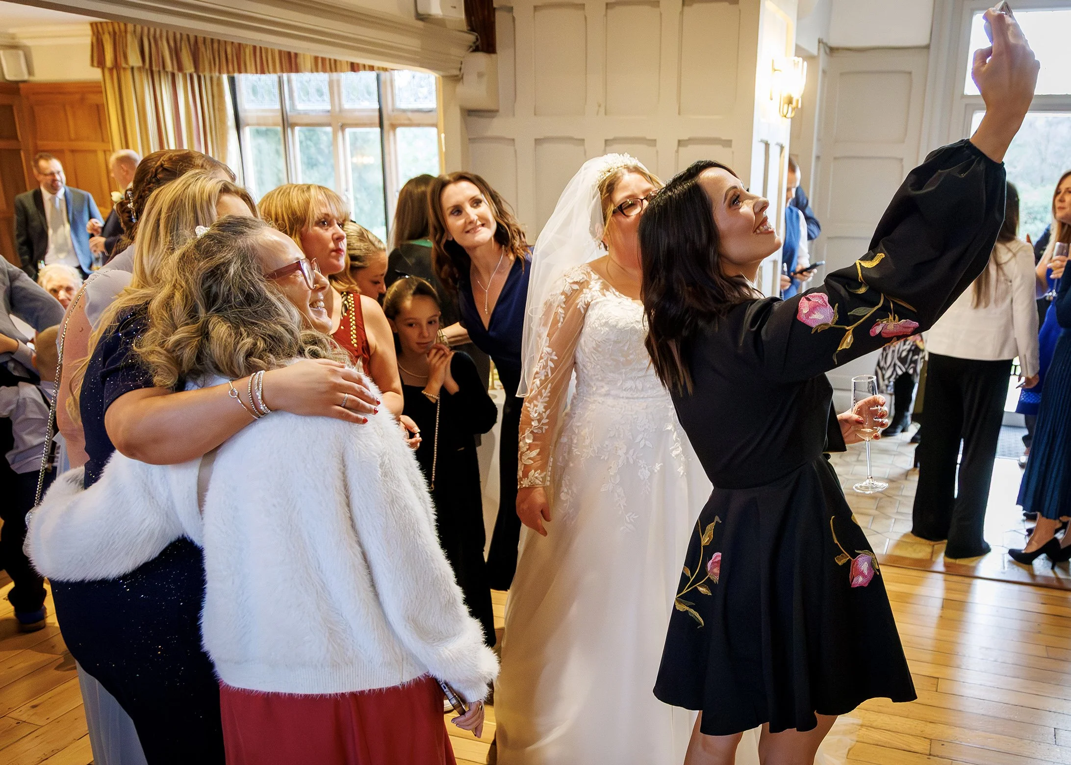 Candid Guest Moments at The Ravenswood | Michael Clement [3]