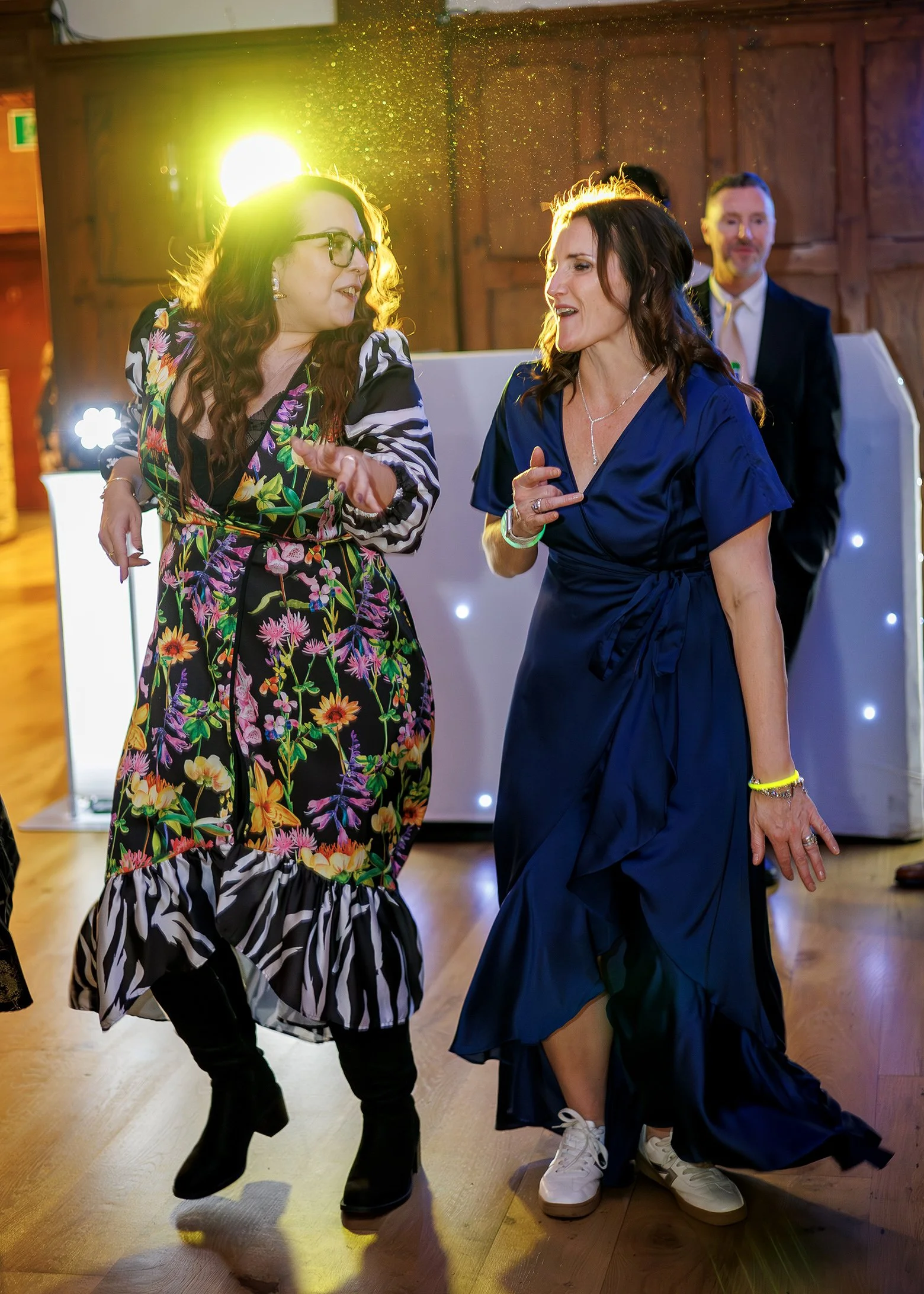 Evening Wedding Celebrations at The Ravenswood - Michael Clement [4]