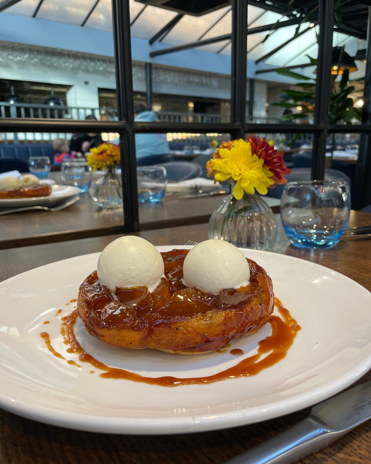 Have you tried our apple Tarte tatin&hellip;? It&rsquo;s been going down a treat and it&rsquo;s easy to see why!!!!

 #dessert #sweettooth #hungry #delicious #foodies #eeeeeats #chef #instafood #foodphotography #foodlover 
 #henleyonthames #oxfordshi
