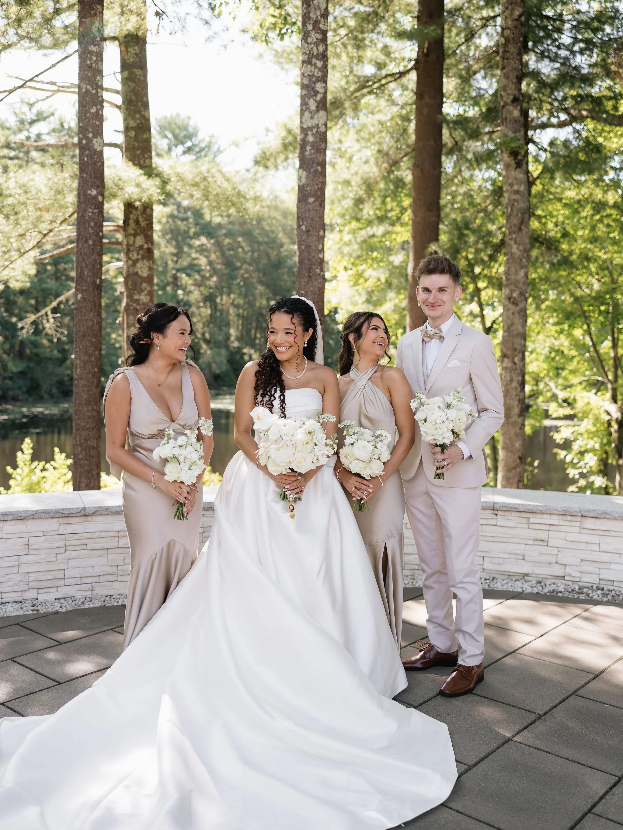 lakeview_pavillion_wedding_margarita_morris_previews-40.jpg
