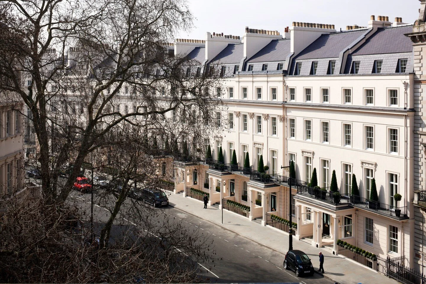 4. Grosvenor Crescent 2.jpg