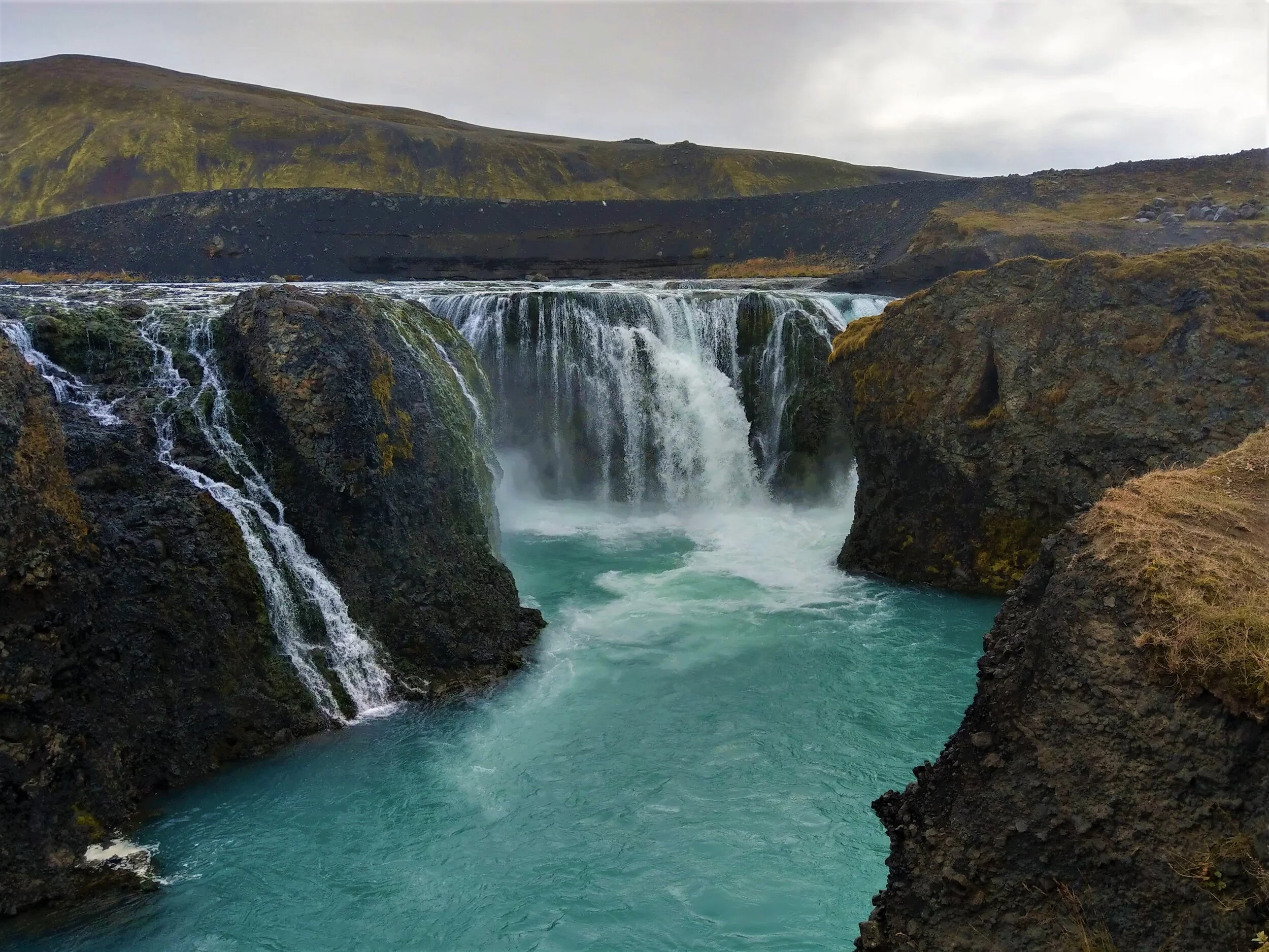 landmannalauger waterfall