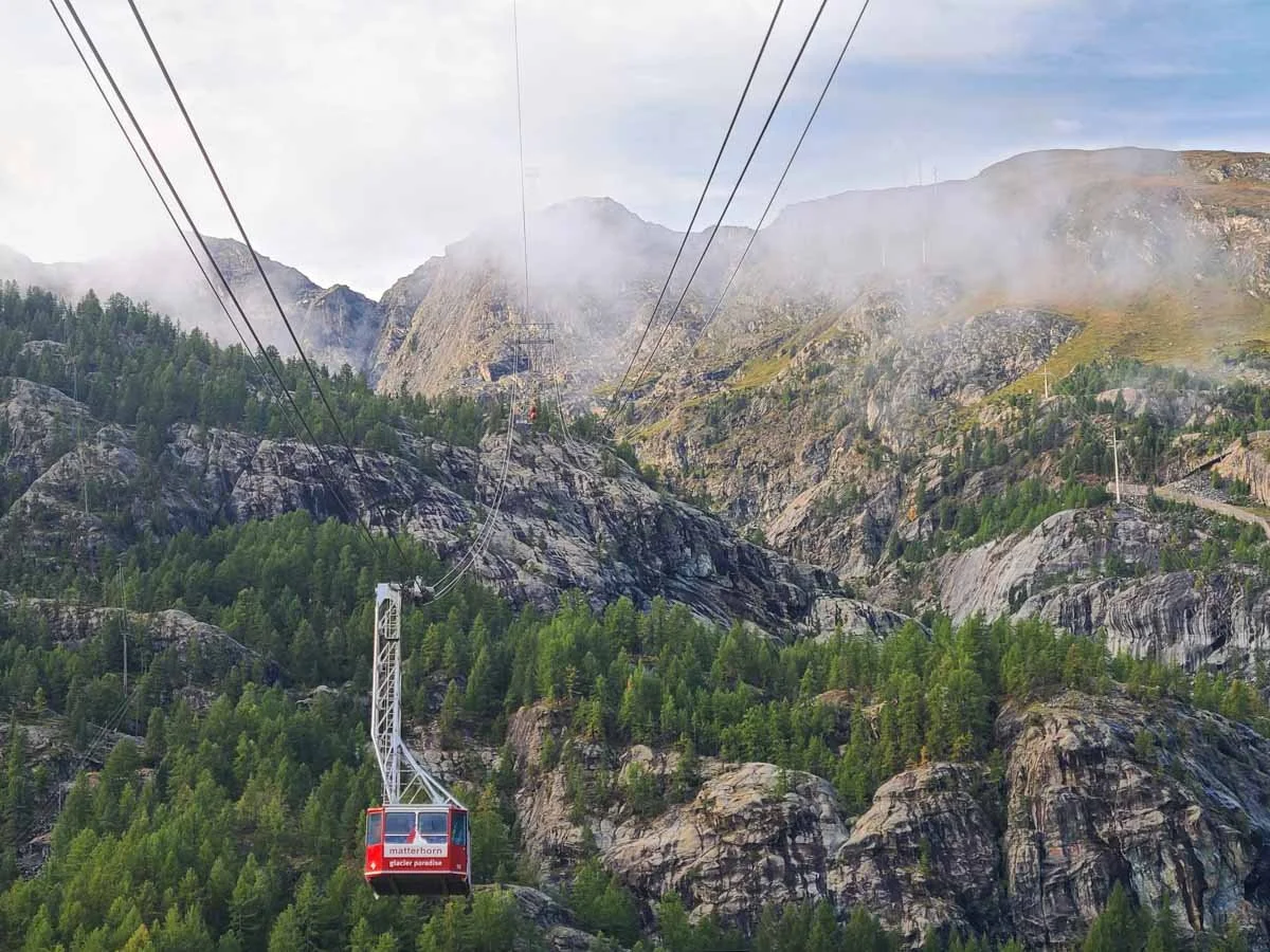 how-to-visit-the-matterhorn-glacier-paradise-in-zermatt-things-to-do