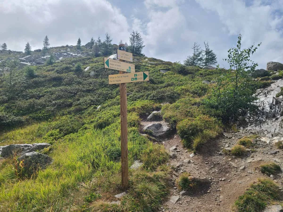 A trail sign along the Grand Balcon Nord in Chamonix