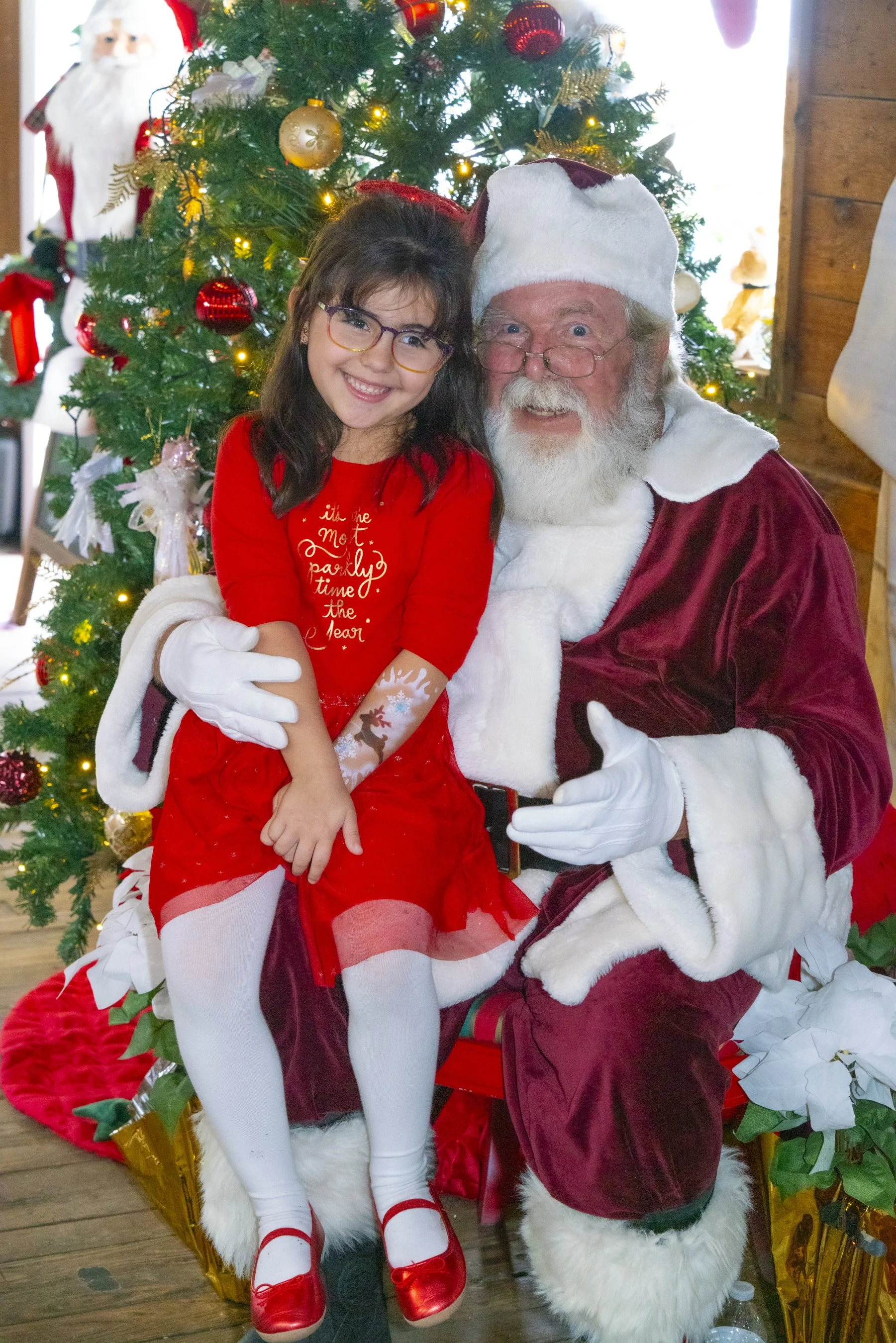 Chasin A dream Santa215 WEB .jpg