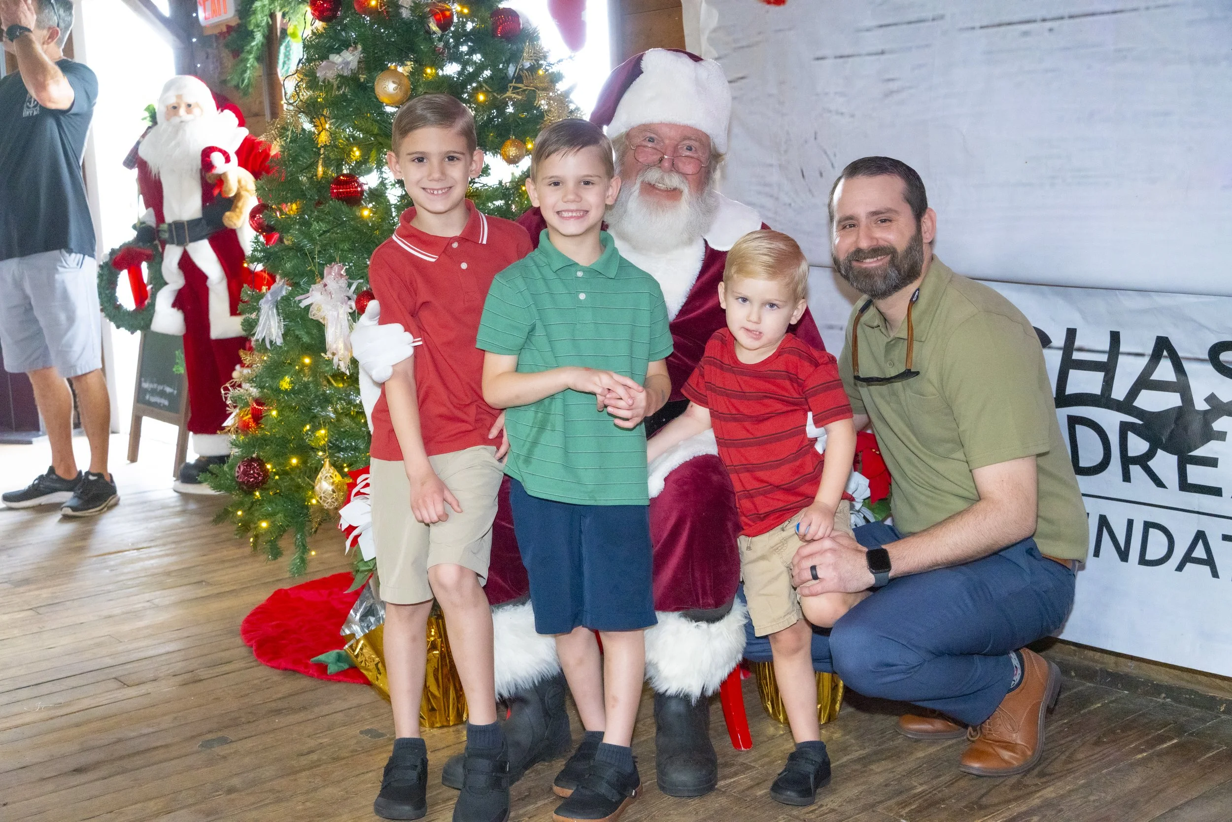 Chasin A dream Santa162.jpg