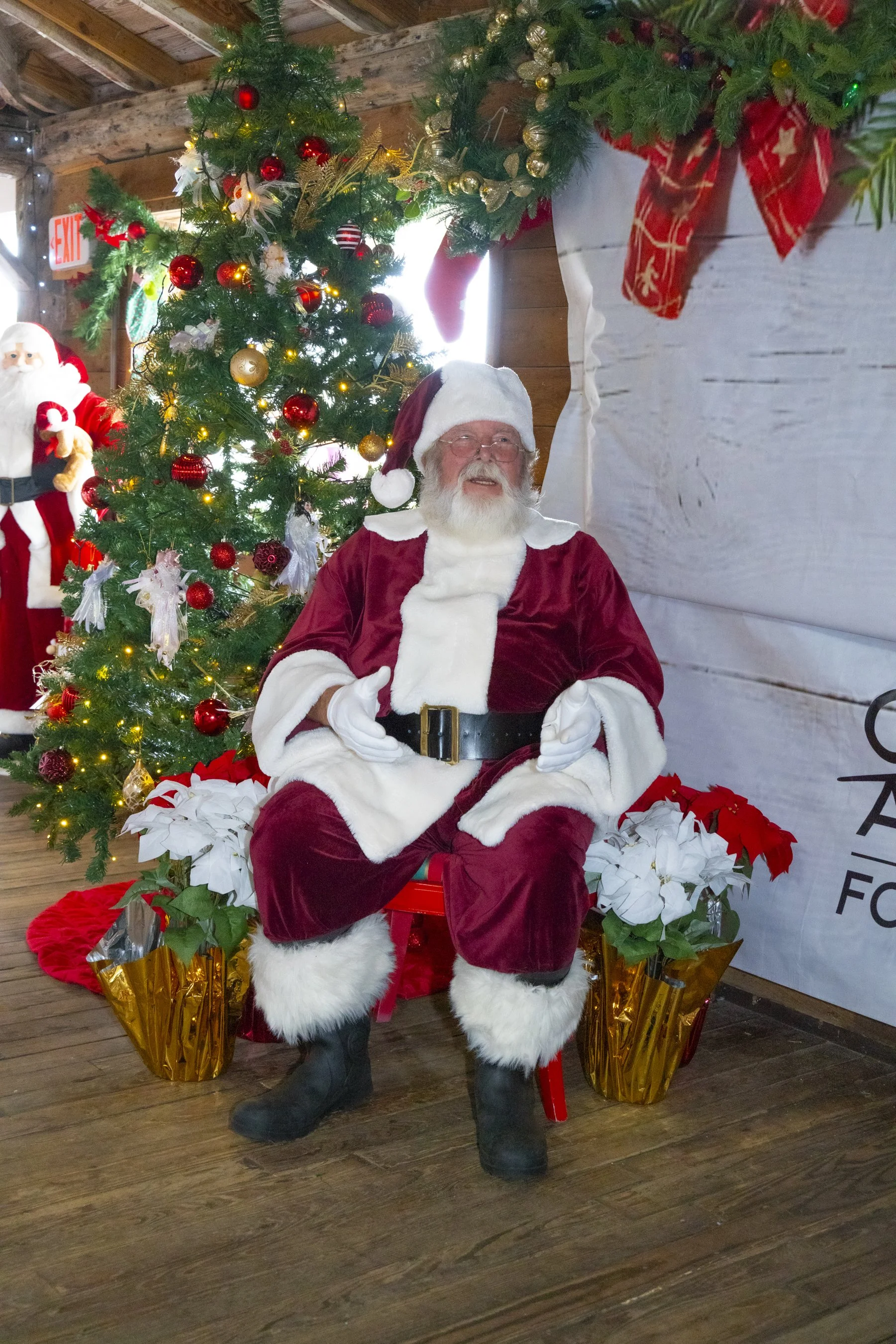 Chasin A dream Santa134 WEB .jpg