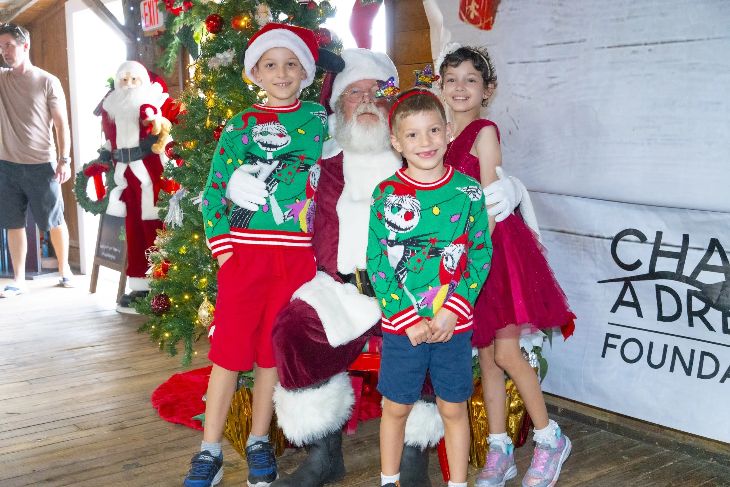 Chasin A dream Santa149 WEB .jpg
