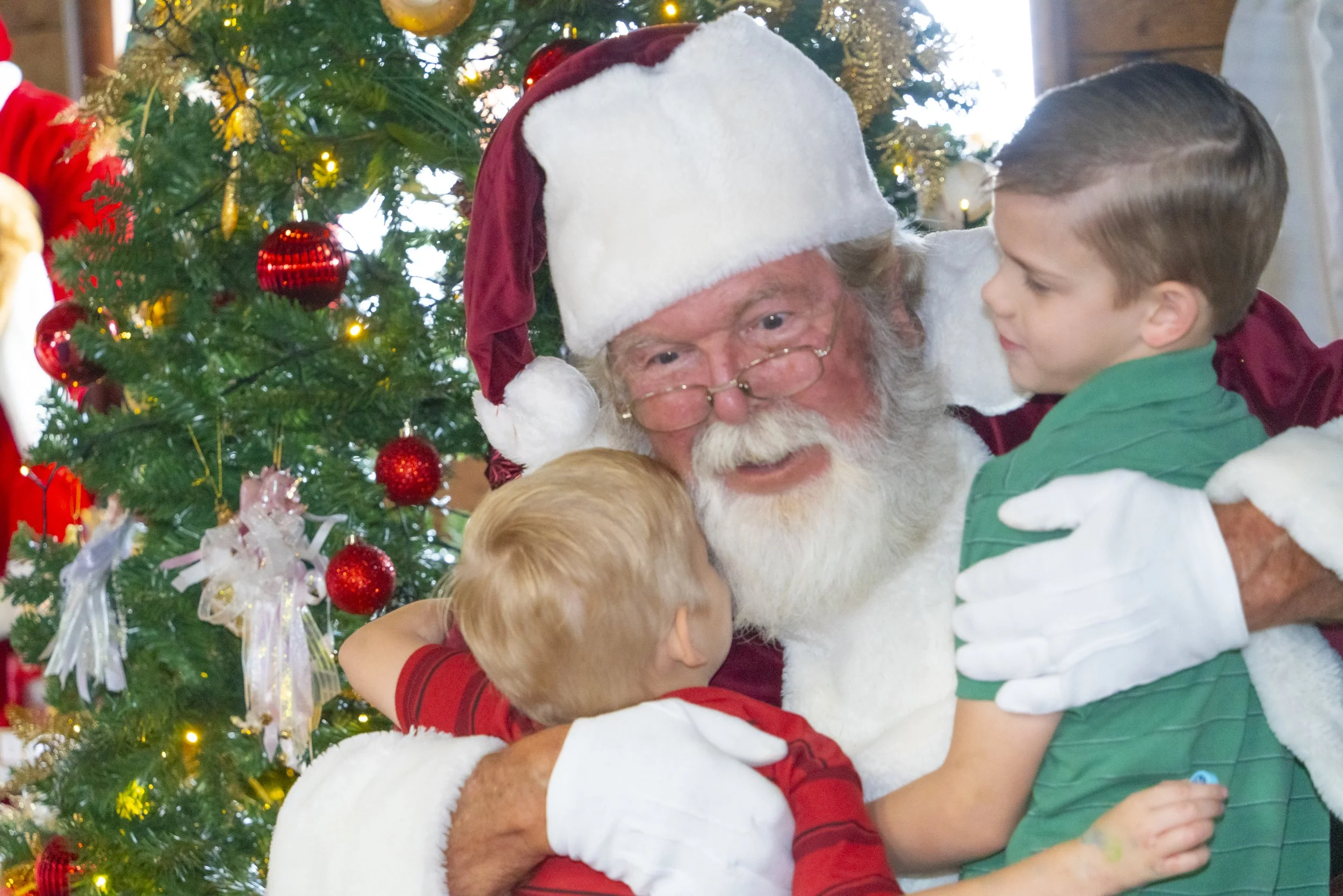 Chasin A dream Santa157 WEB .jpg