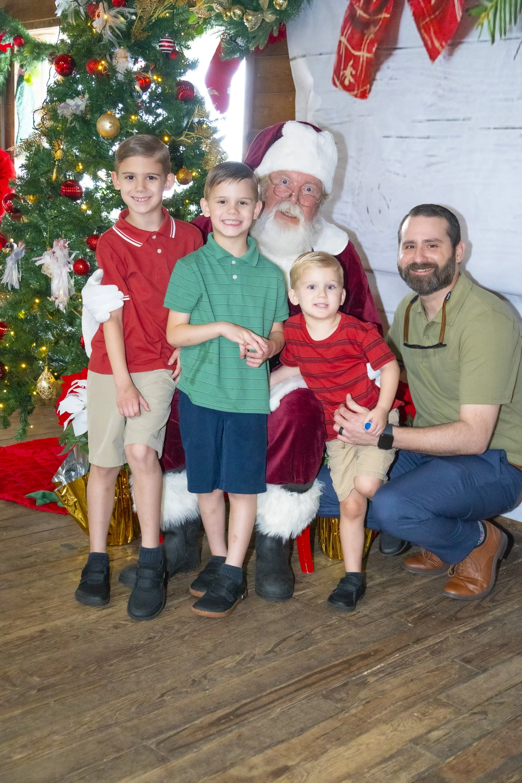 Chasin A dream Santa161 WEB .jpg