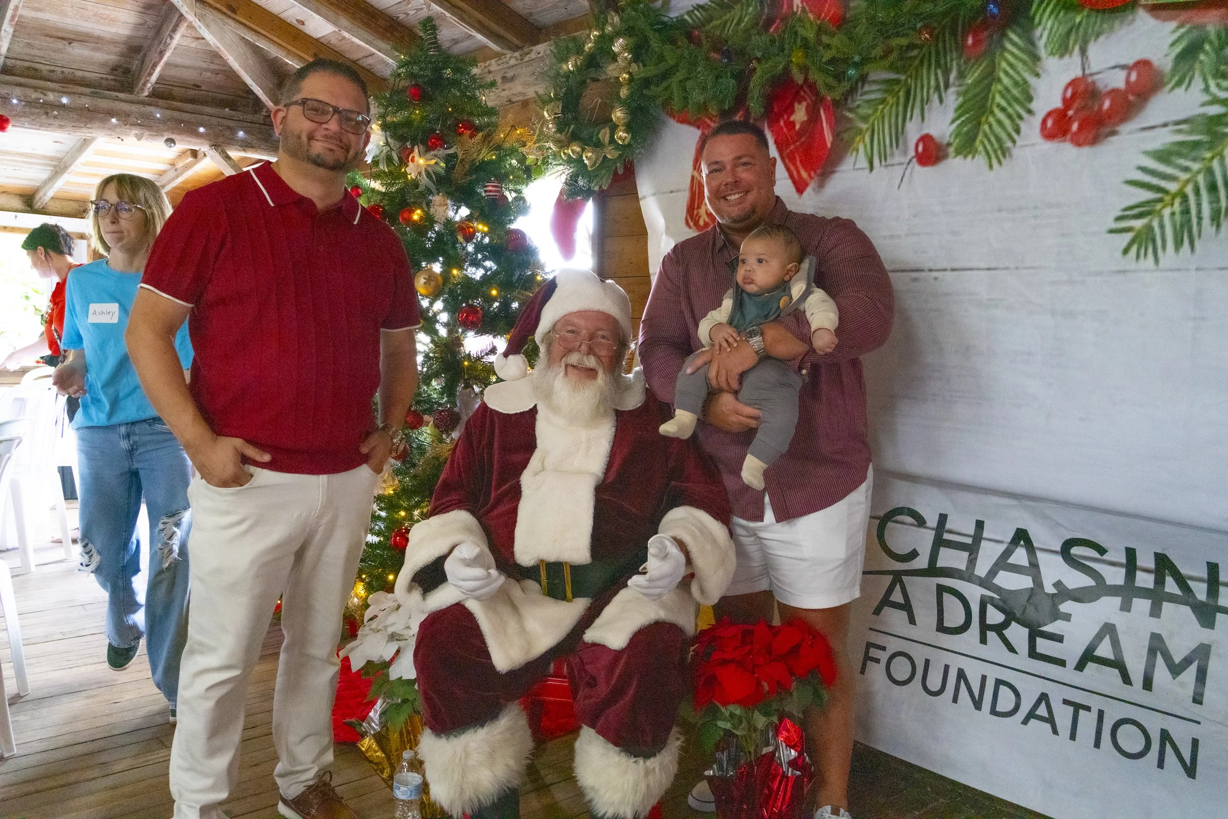 Chasin A dream Santa241 WEB .jpg