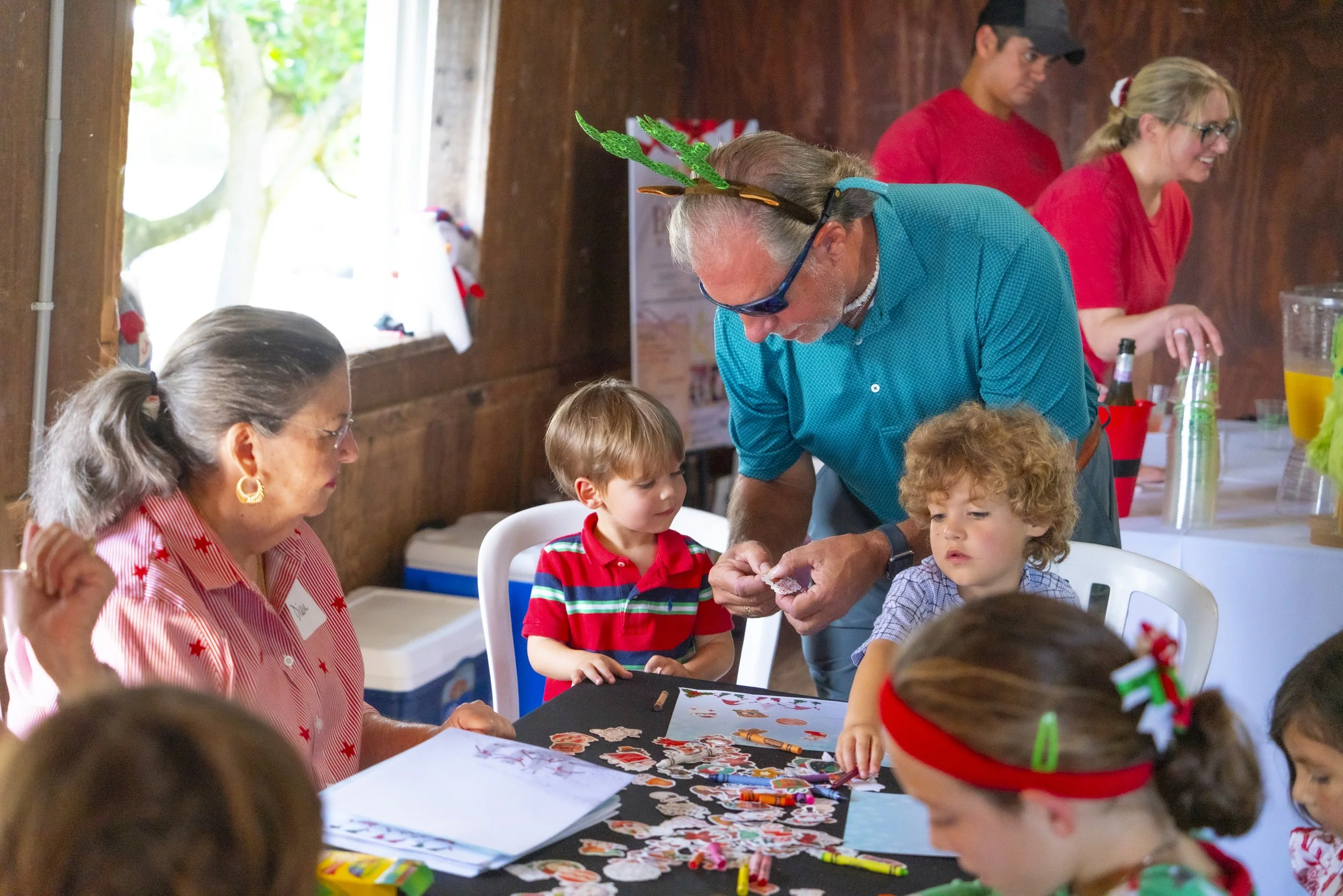 Chasin A dream Santa476 WEB .jpg