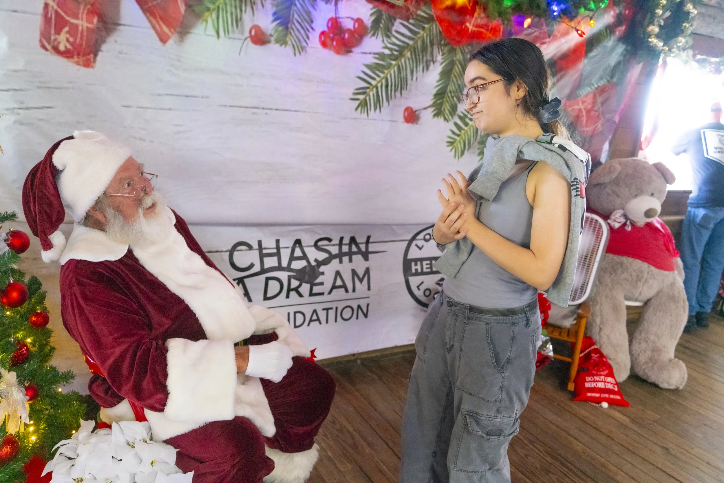 Chasin A dream Santa367 WEB .jpg