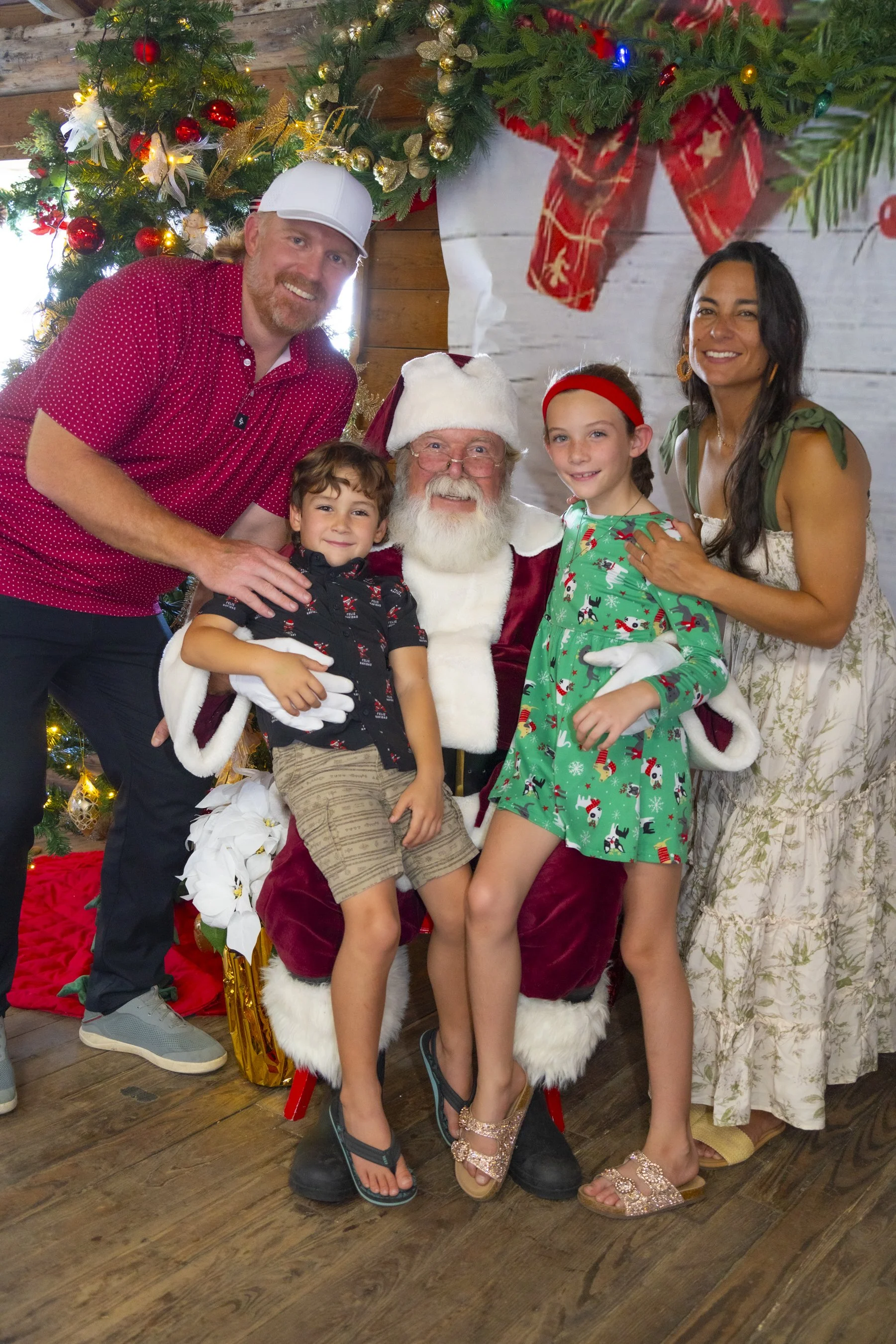 Chasin A dream Santa447 WEB .jpg