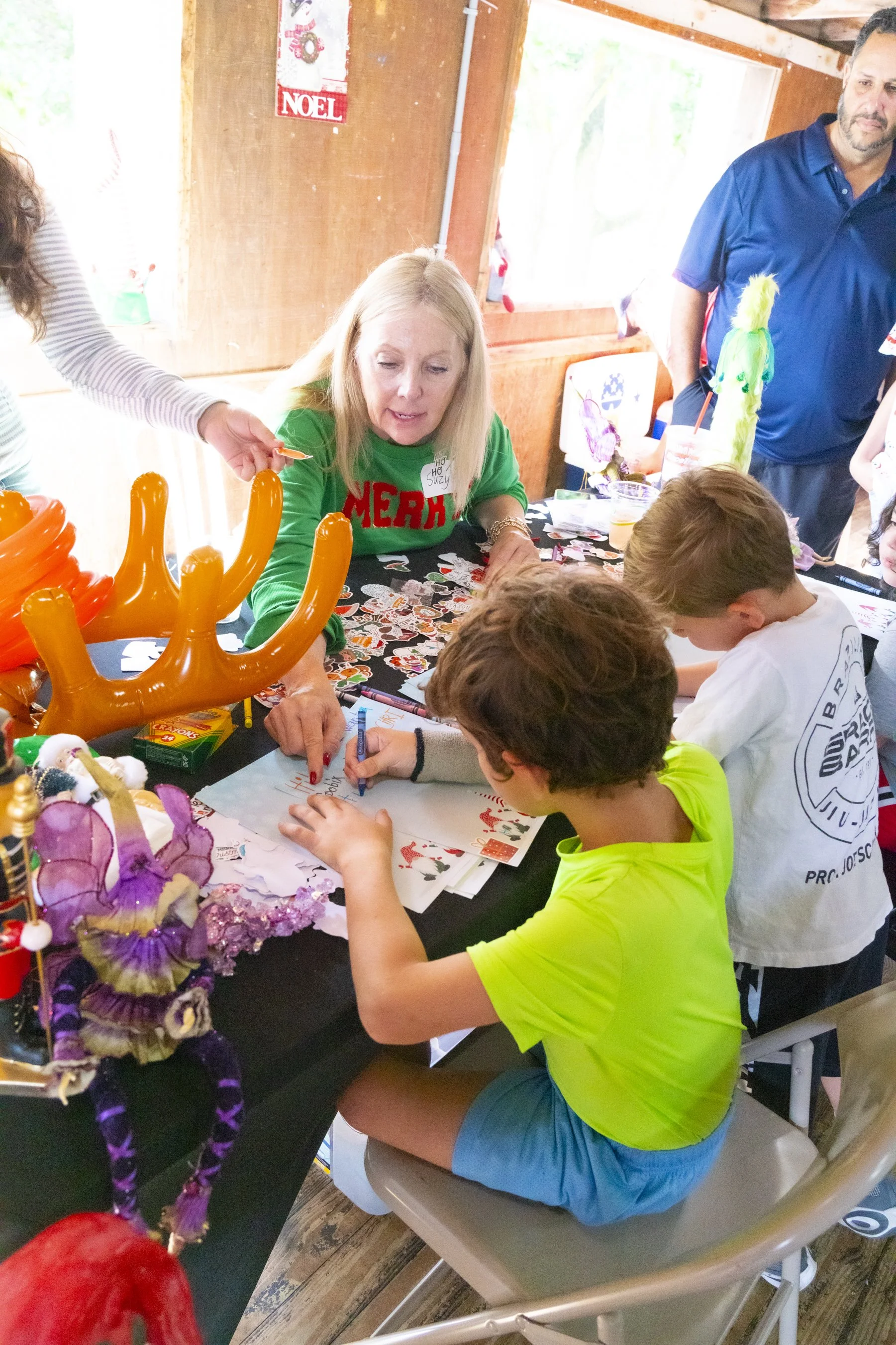 Chasin A dream Santa283 WEB .jpg