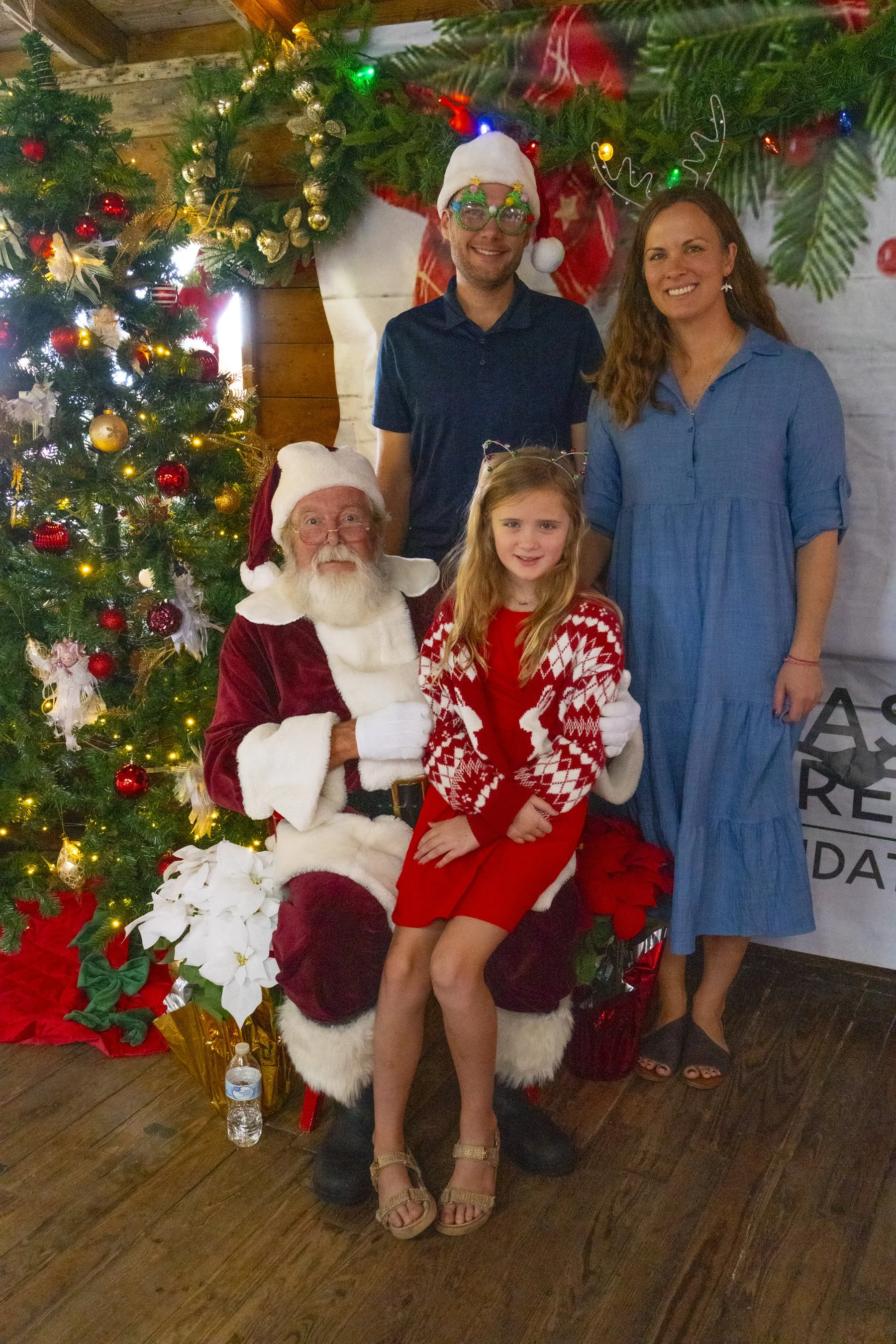 Chasin A dream Santa287 WEB .jpg