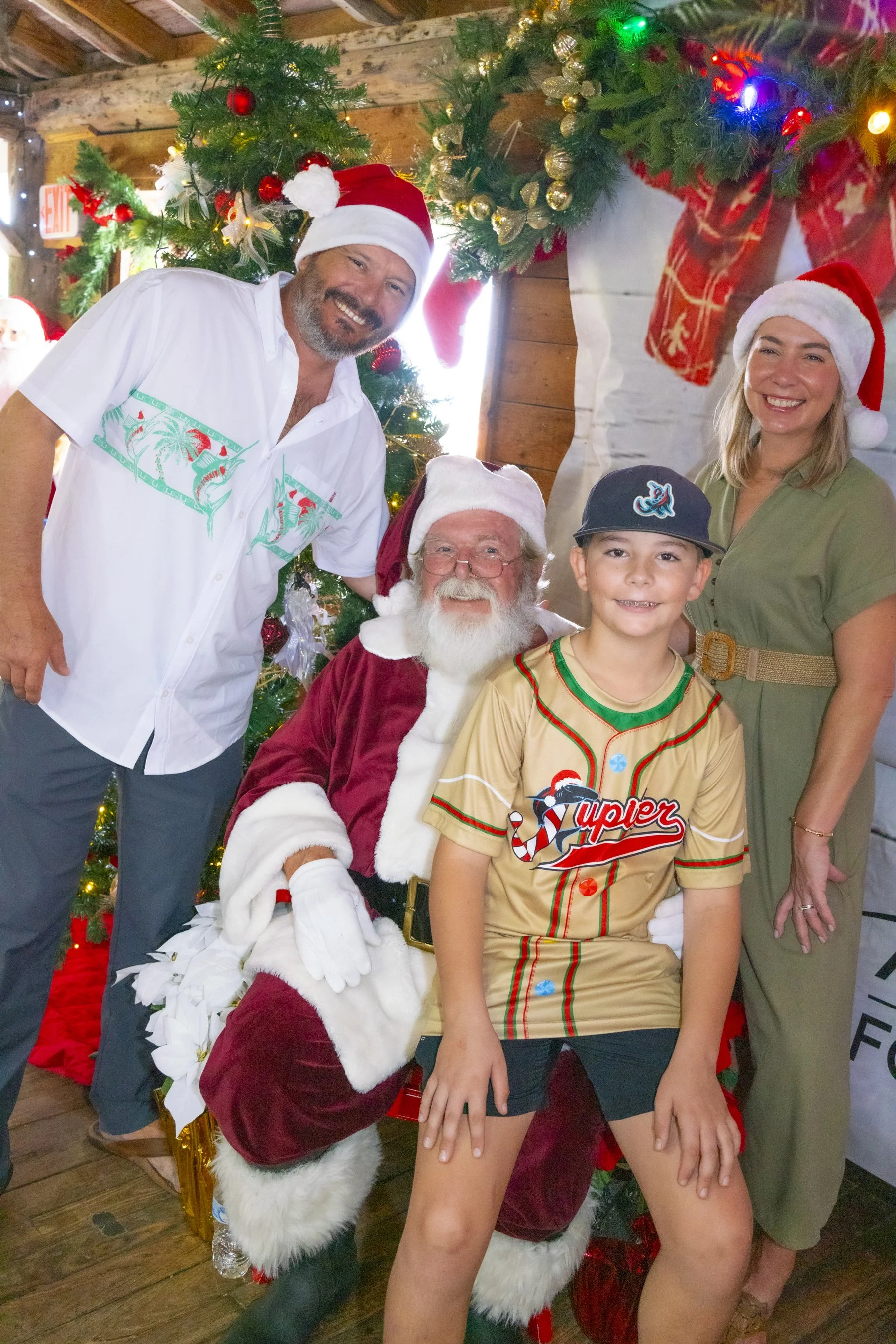 Chasin A dream Santa291 WEB .jpg