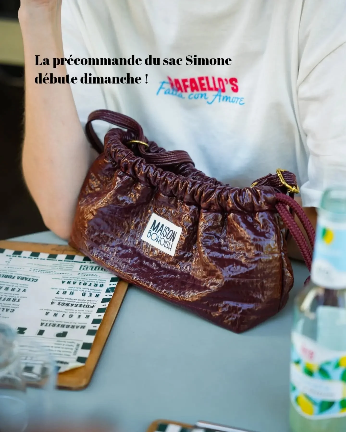 Le sac Simone revient ! La pr&eacute;commande d&eacute;butera dimanche a 18h jusqu'au 18 Octobre 🌸. Durant cette p&eacute;riode le sac sera a un prix de lancement, pour remercier celles qui me suivent depuis le debut ! 
Les quantit&eacute;s seront l
