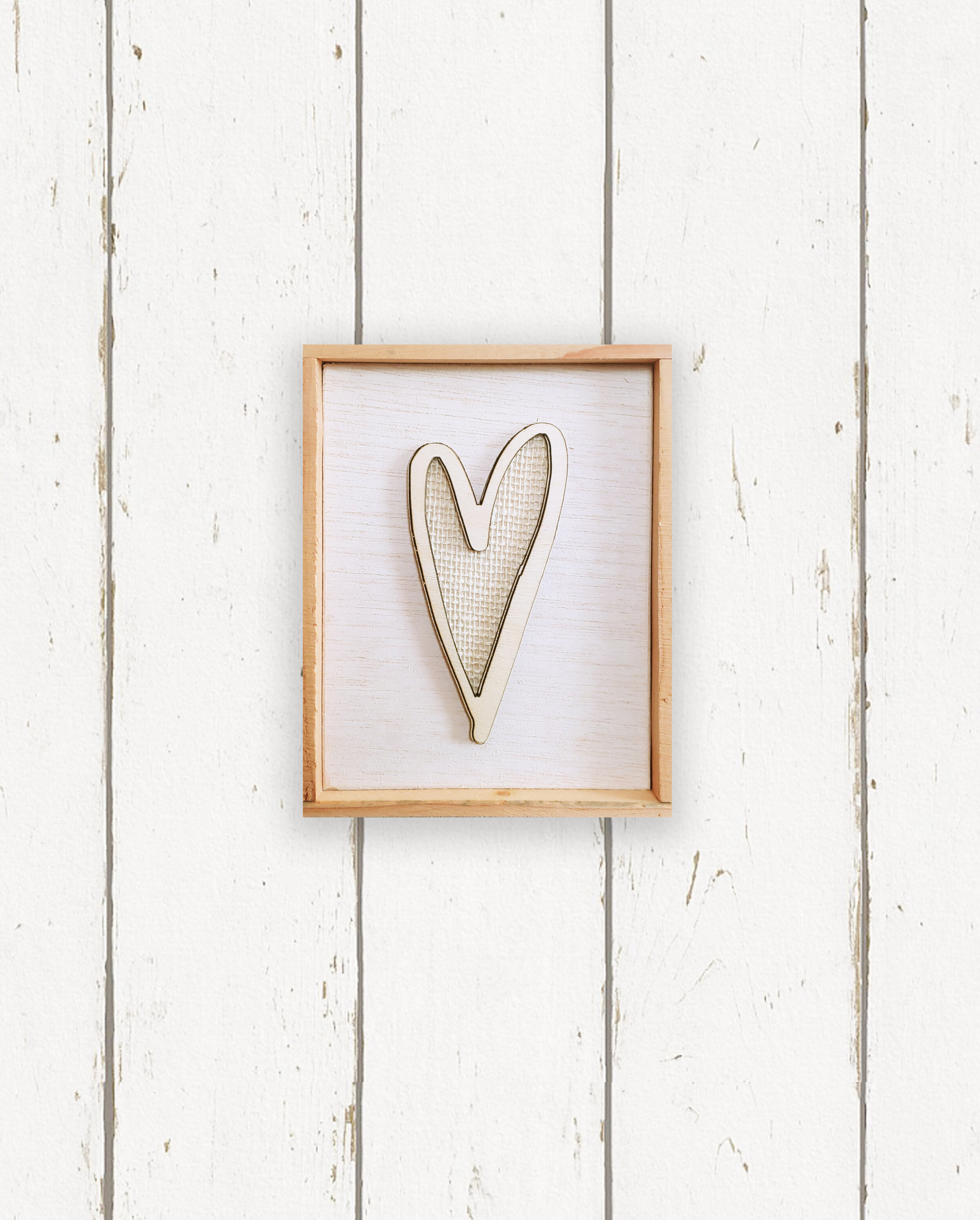 Wholesale + Standing Heart Sign + Pale Burlap (Quantity of 6)