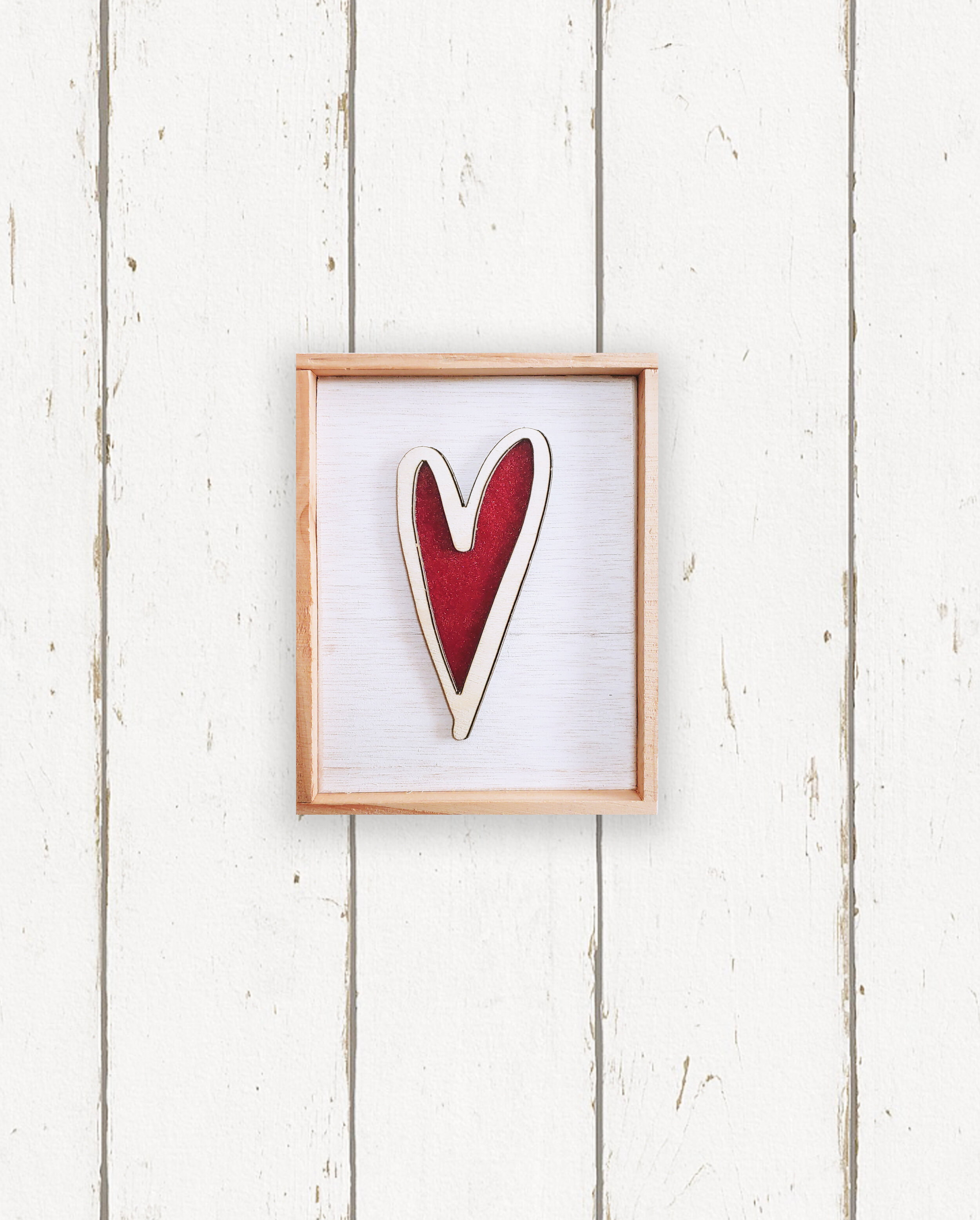 Standing Heart Sign + Red Velvet