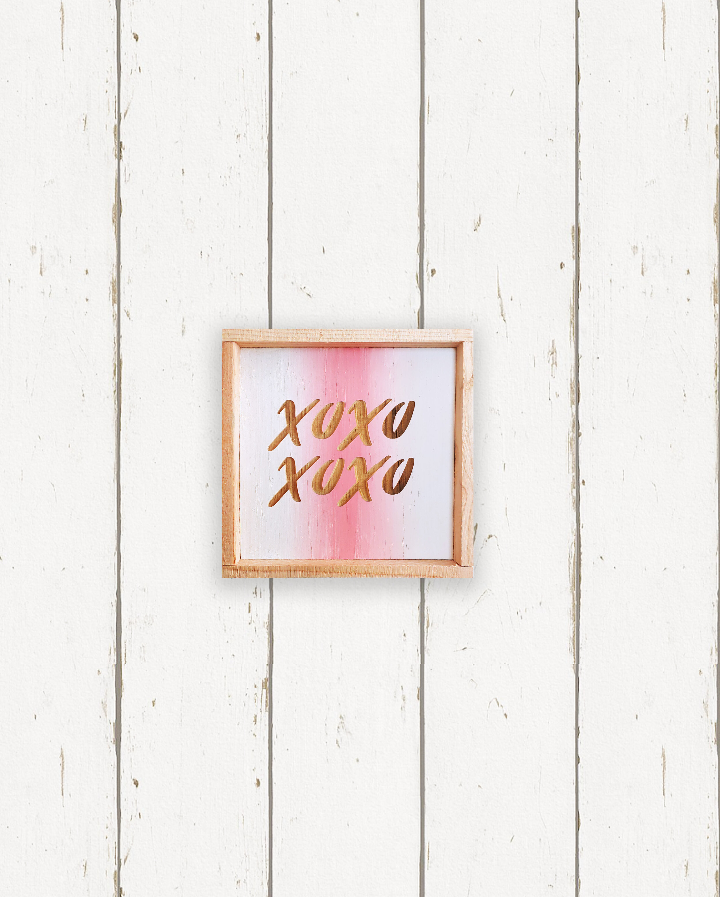 Wholesale + XOXO Love Hand Painted Sign (Quantity of 6)
