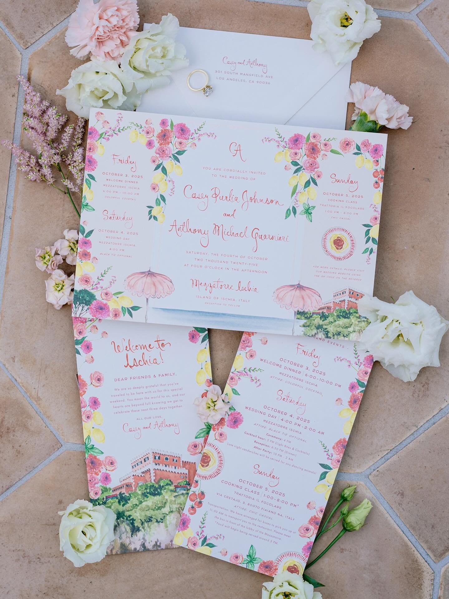 Pura felicit&agrave;! If joy could be painted, it would look like this. 😍 Sending love to the stunning couple who were married last month at the beautiful Mezzatorre in Ischia. We captured the insanely beautiful clifftop views and the romantic spiri