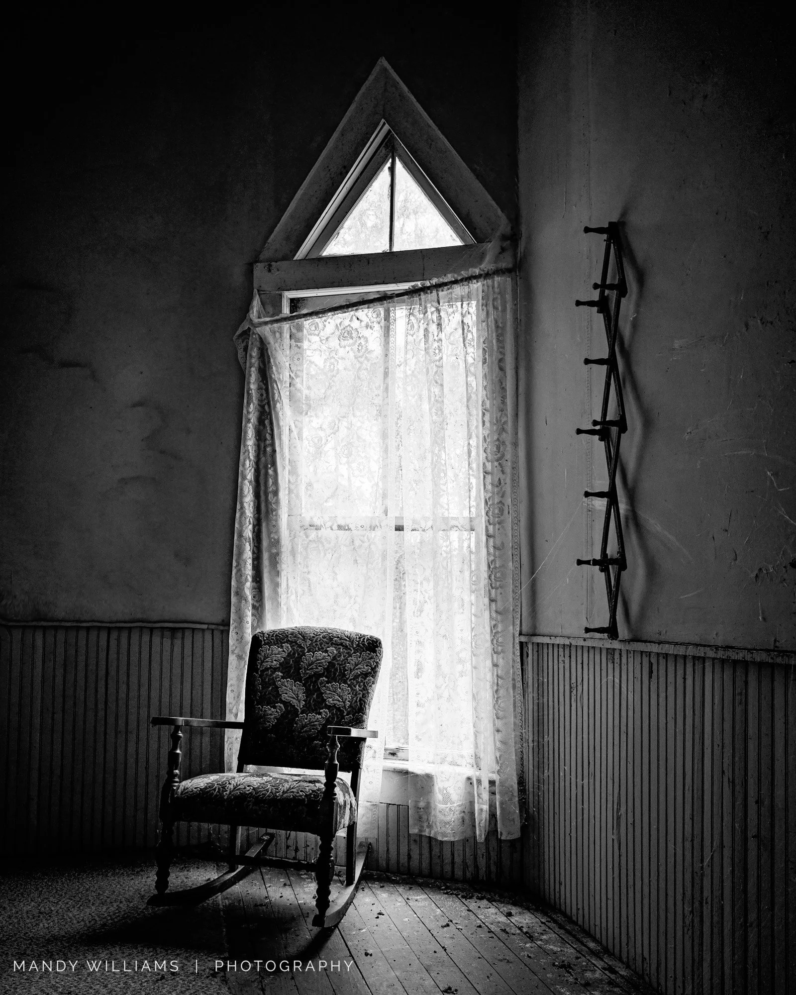 The Corner That Remembers