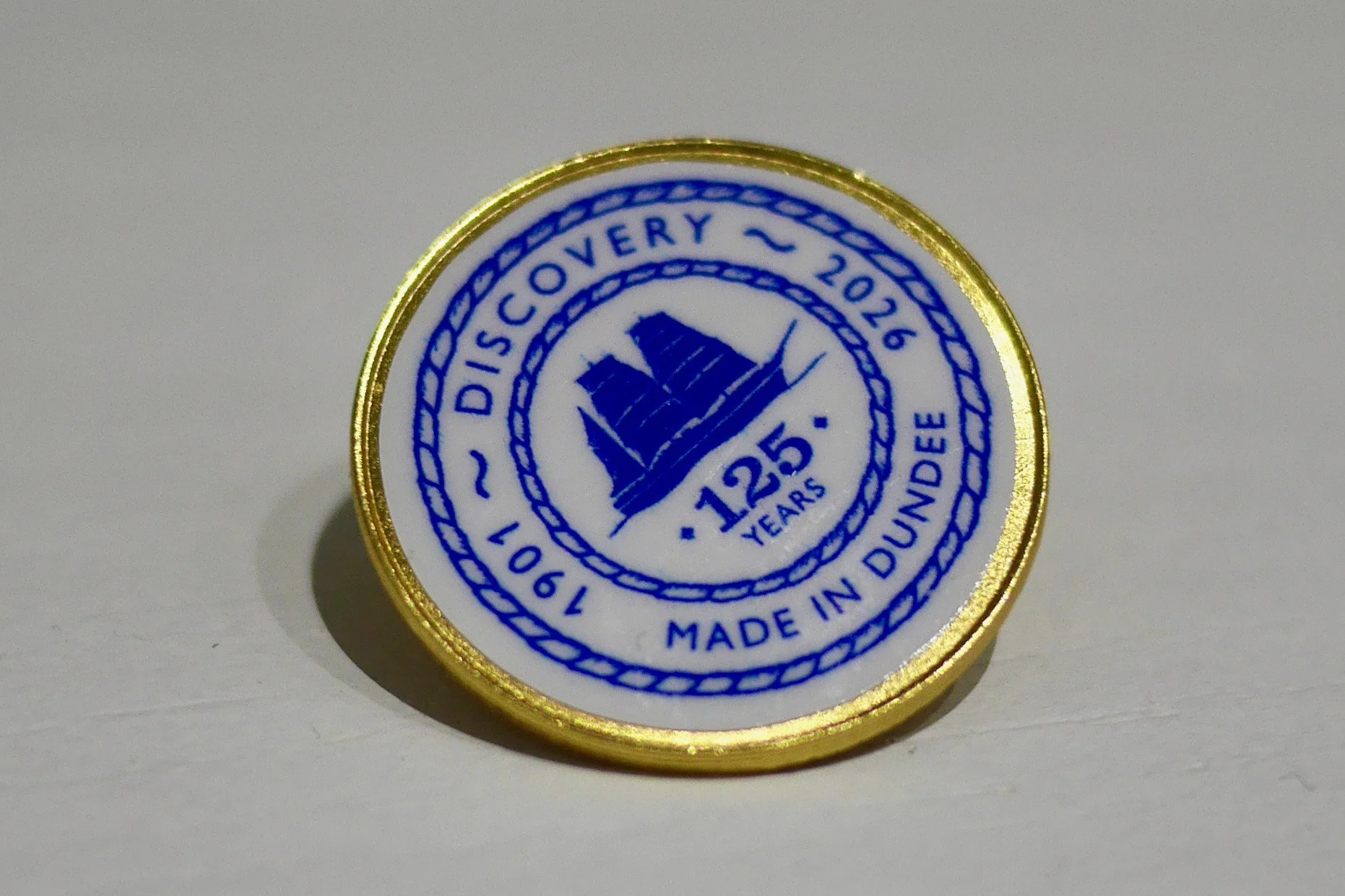 Badge 3-2.jpg