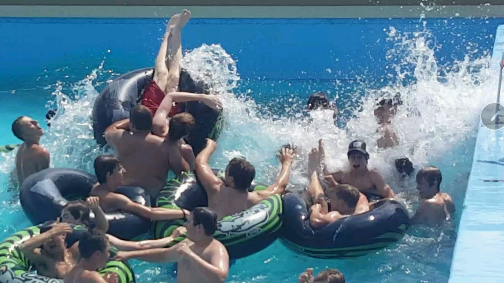 Wave pool 1.png