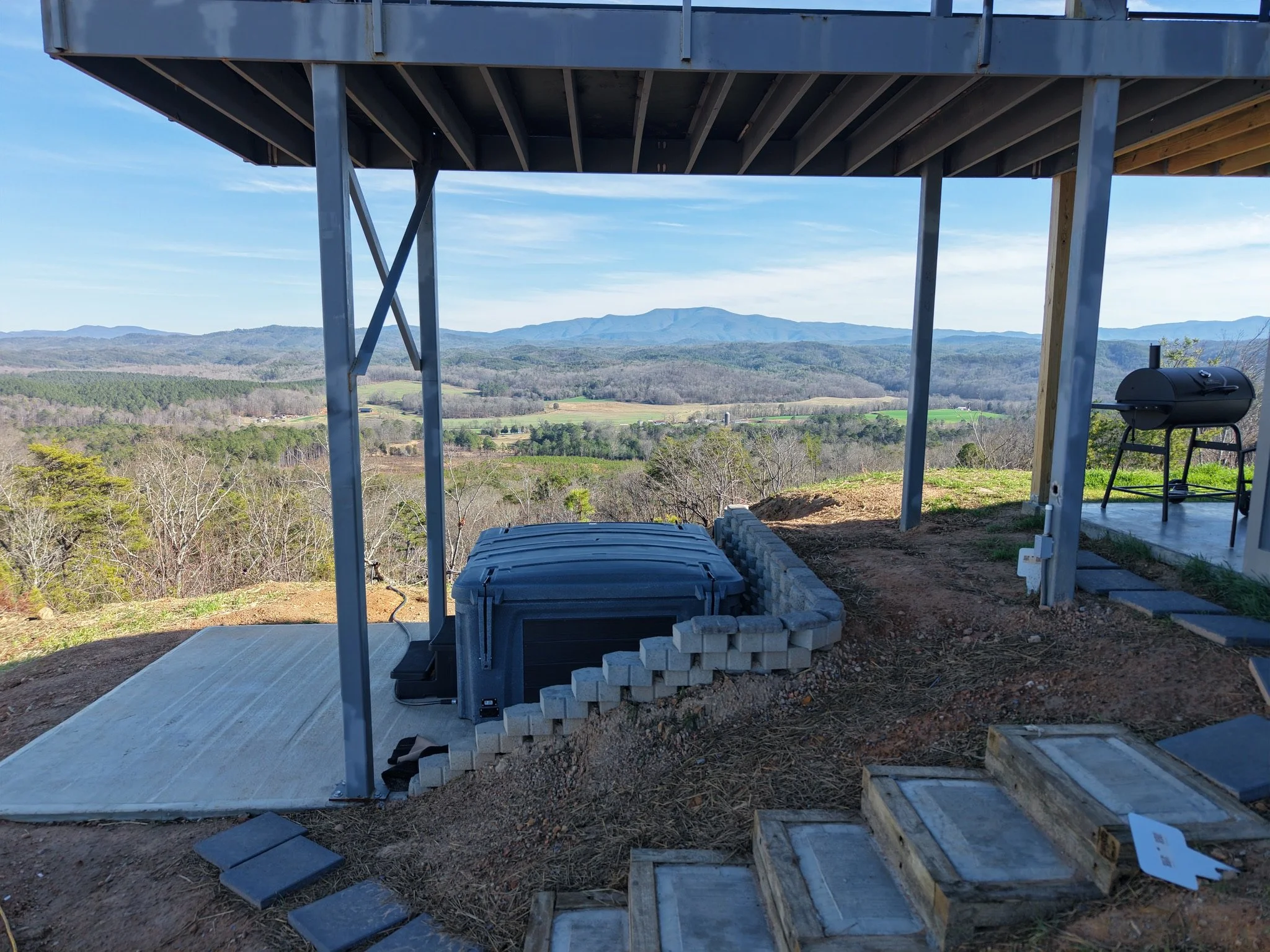 Hot-Tub-Cabin 5.jpeg