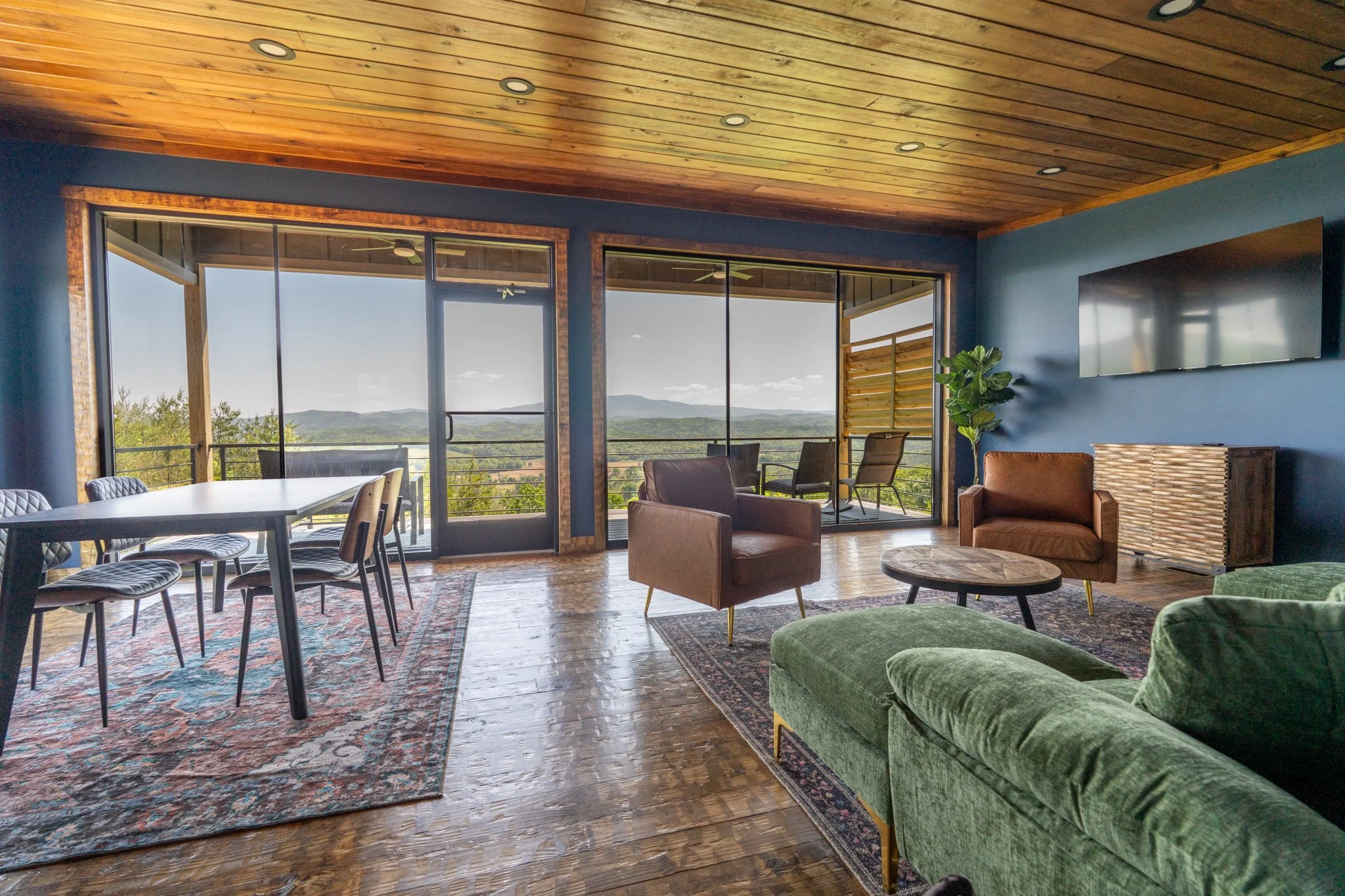 Cabin6-24.jpg