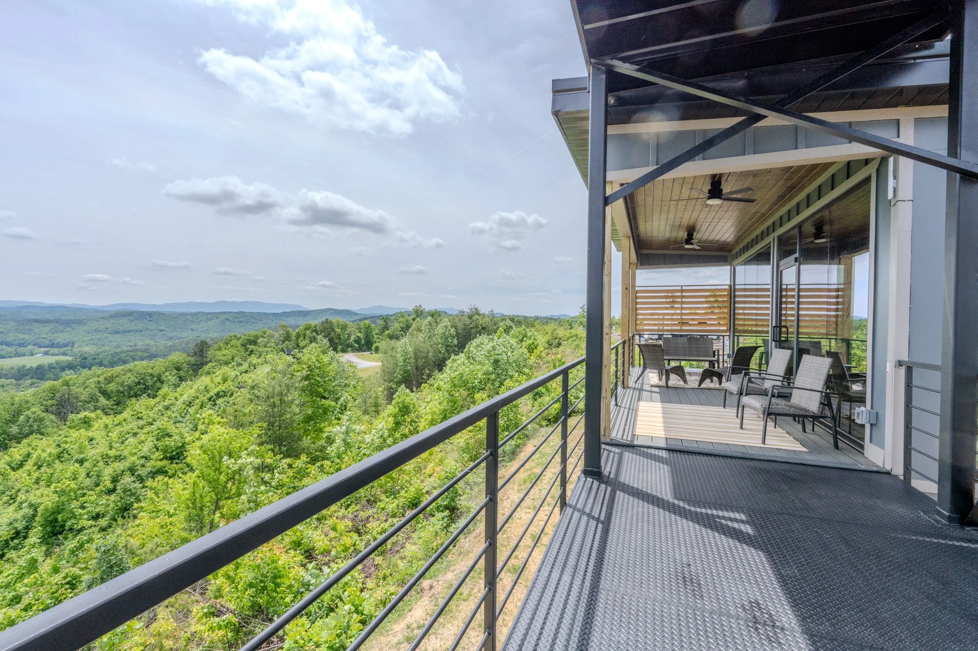 Cabin5Views-5.jpg