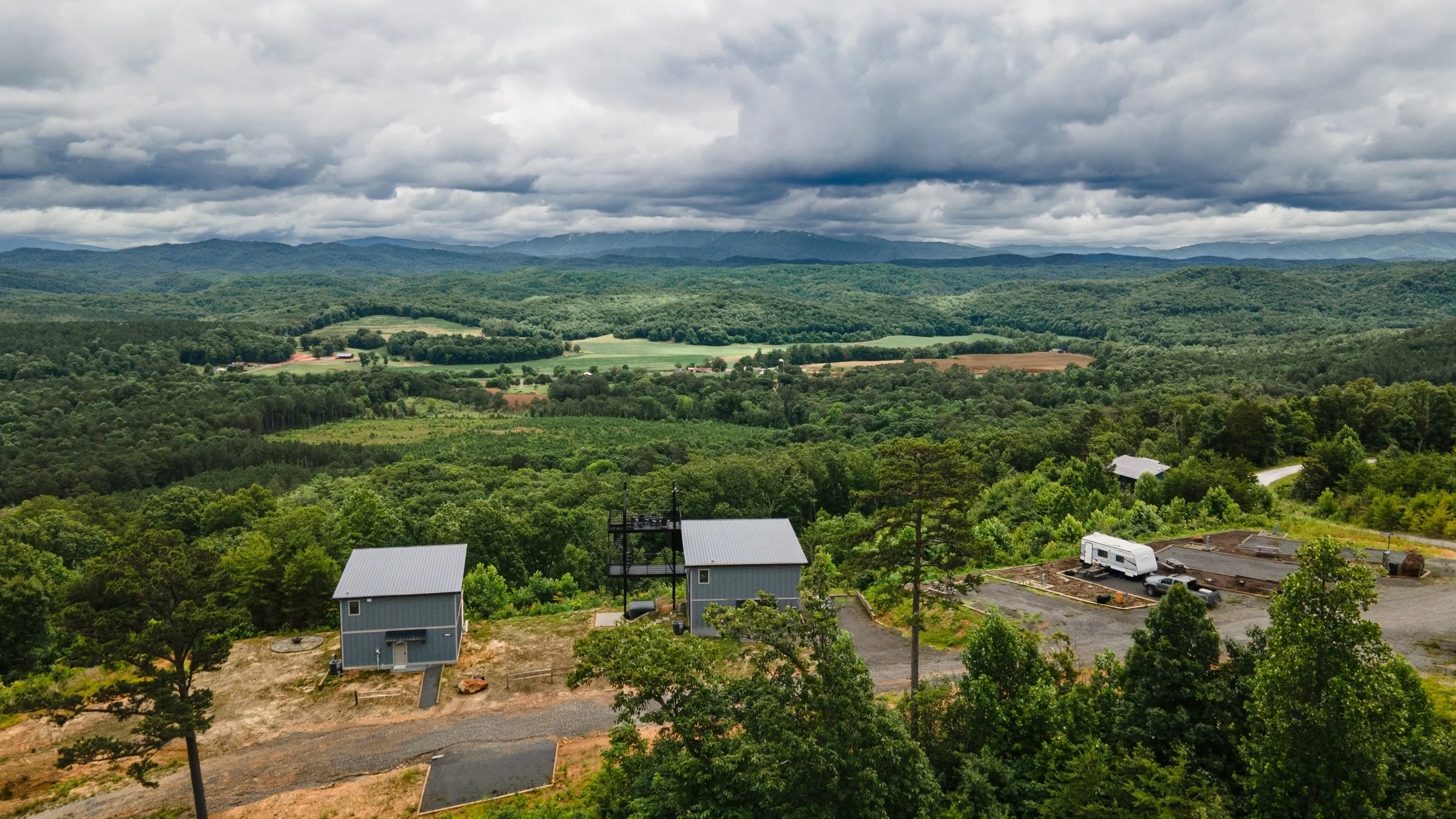 Cabin5-6_Drone-7.jpg