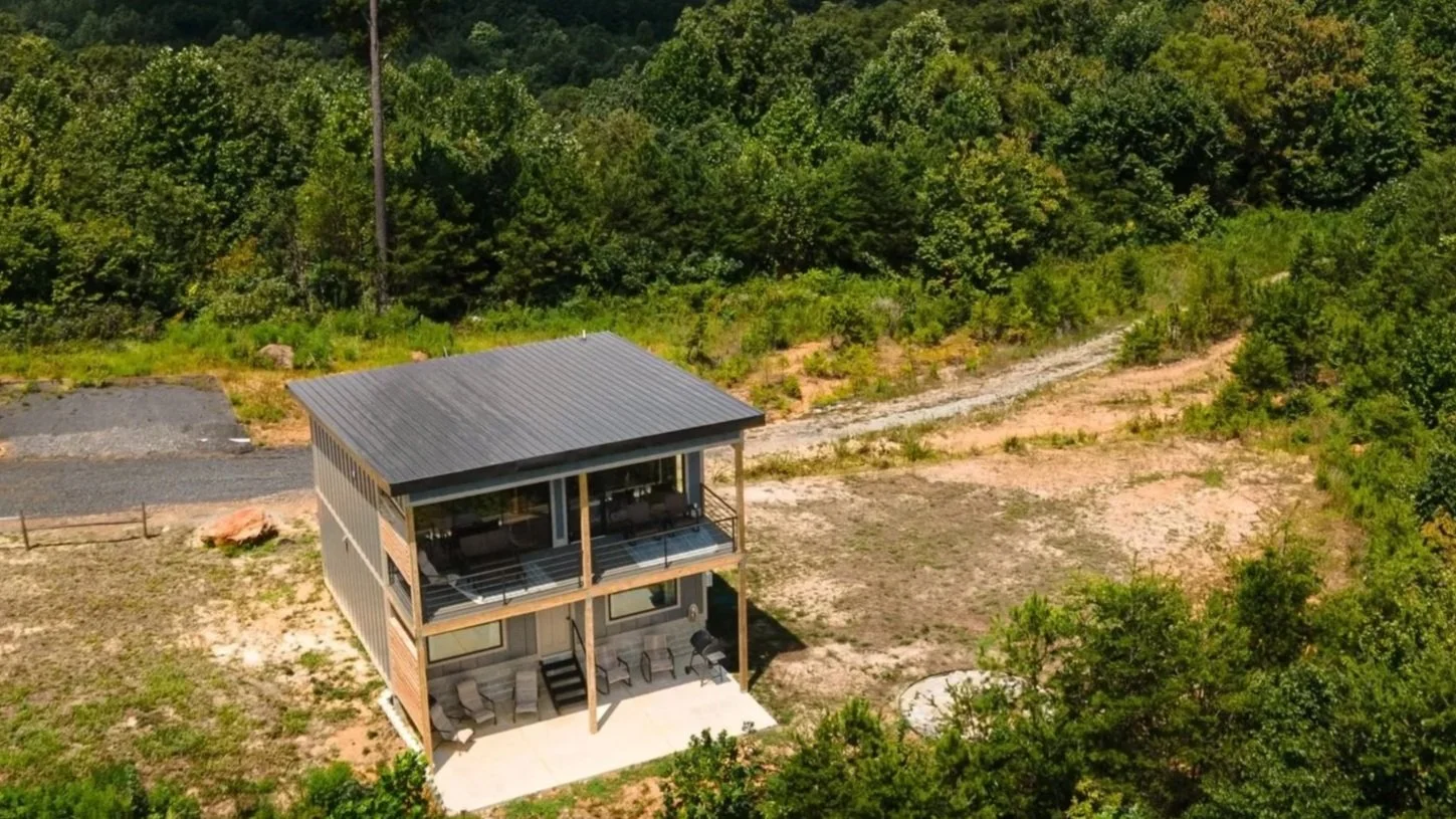 Cabin5-6_Drone-19.jpg