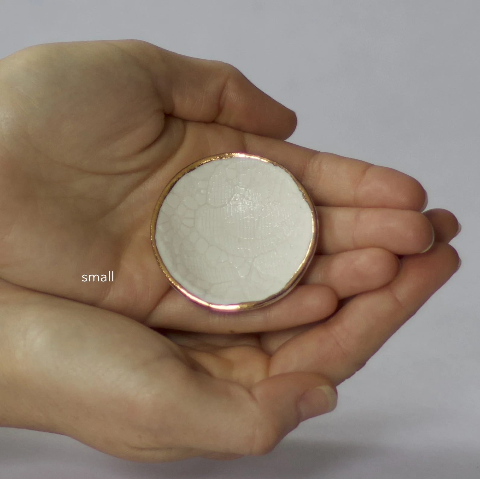 Porcelain and Gold Lined Dishes: Lace Pattern