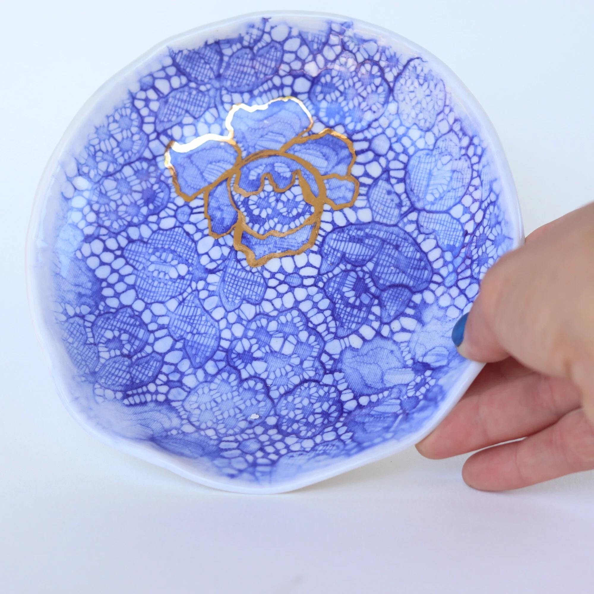 6.5" Blue Lace Dish