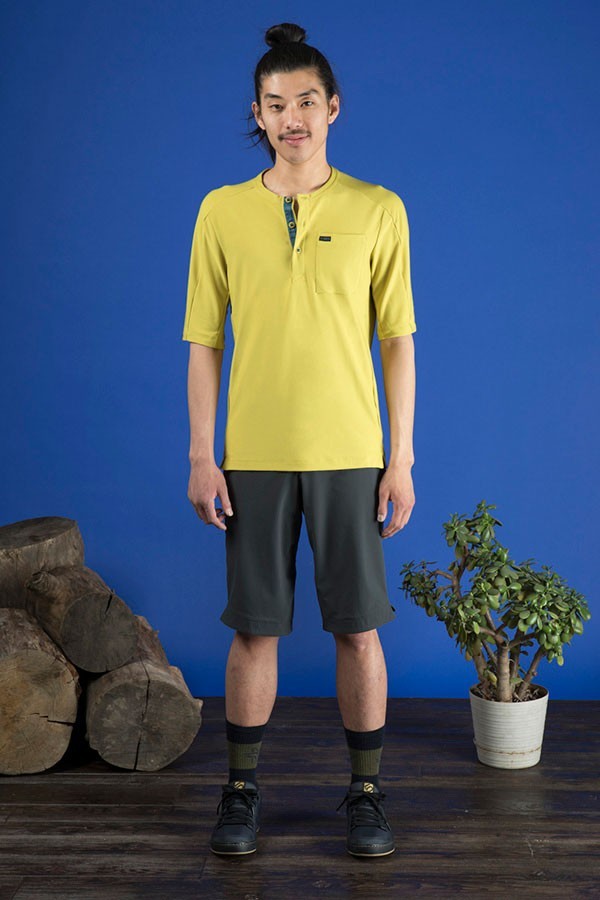 20180328_KTL_MN_SS_Henley_Mustard_27925_001_72dpi.jpg