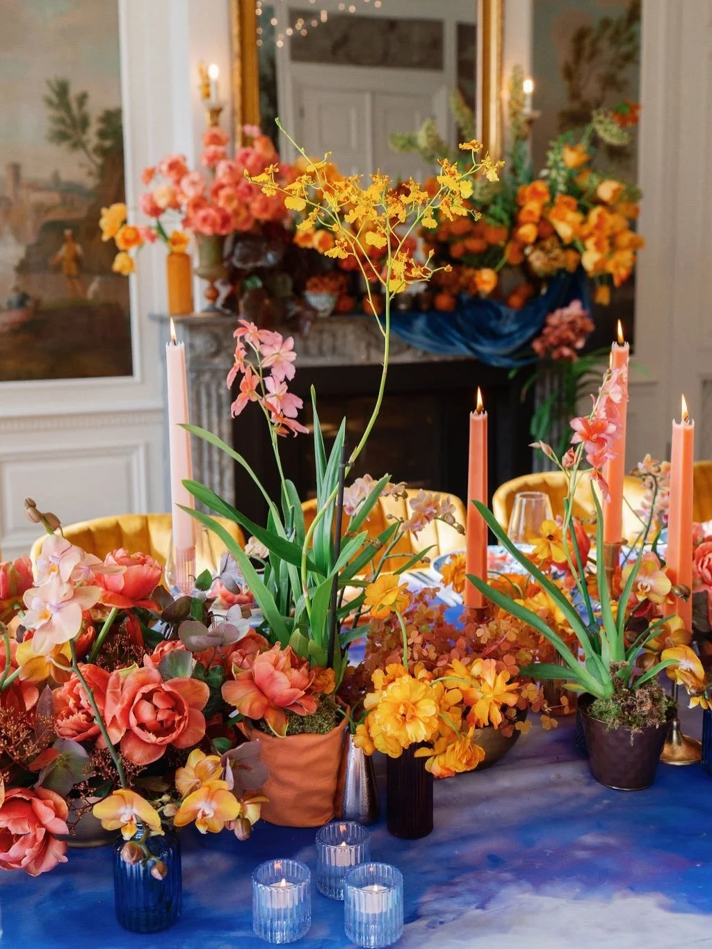 The workshop culminated in a grand final dinner, whose palette was inspired by fashion designer Ulla Johnson&rsquo;s &ldquo;Moontide&rdquo; collection, based on the Helen Frankenthaler painting by the same name.

Brilliant begonias, butterfly ranuncu