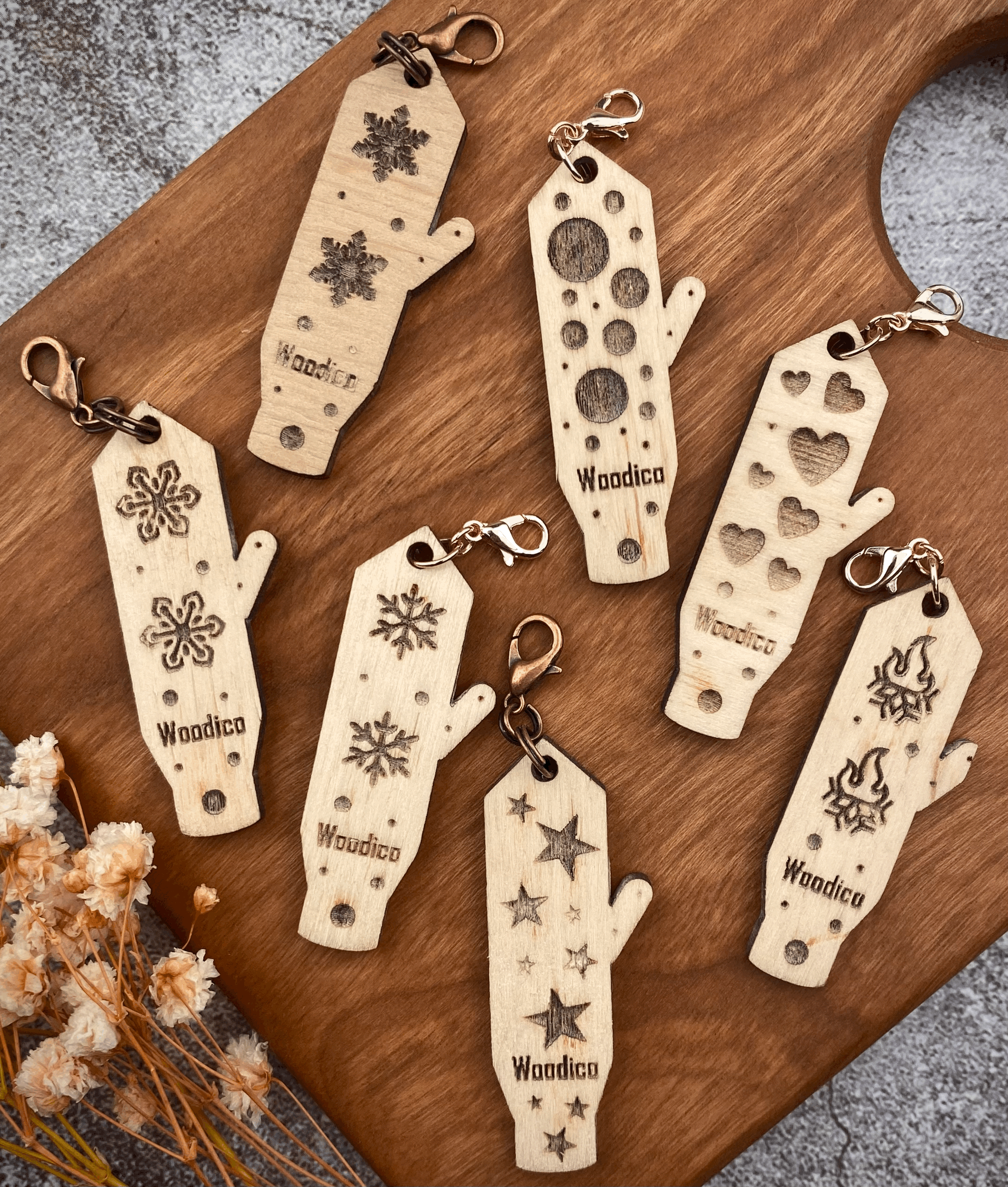 Pointed Mittens Wooden Progress Keepers For Knitting and Crochet