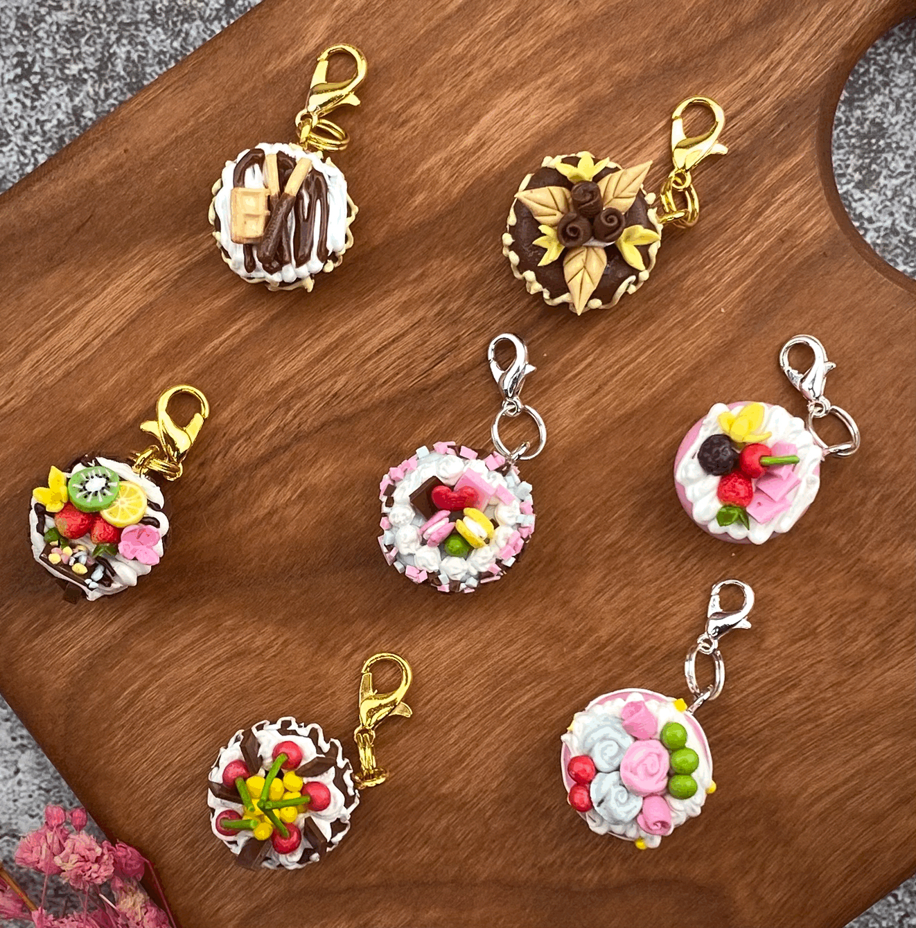 Cake Progress Keepers For Knitting and Crochet