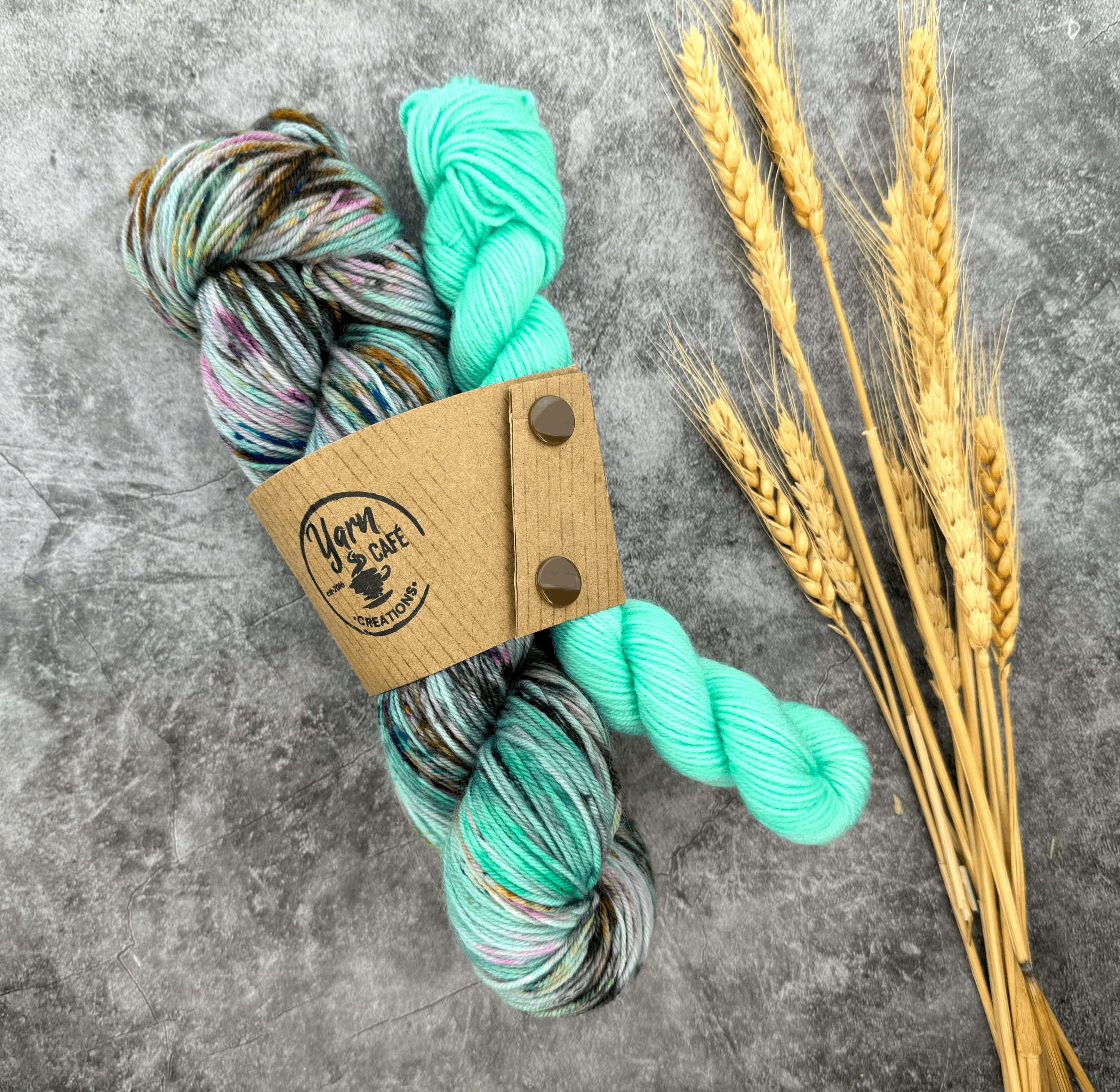 GREETINGS AND SALUTATIONS SOCK SET