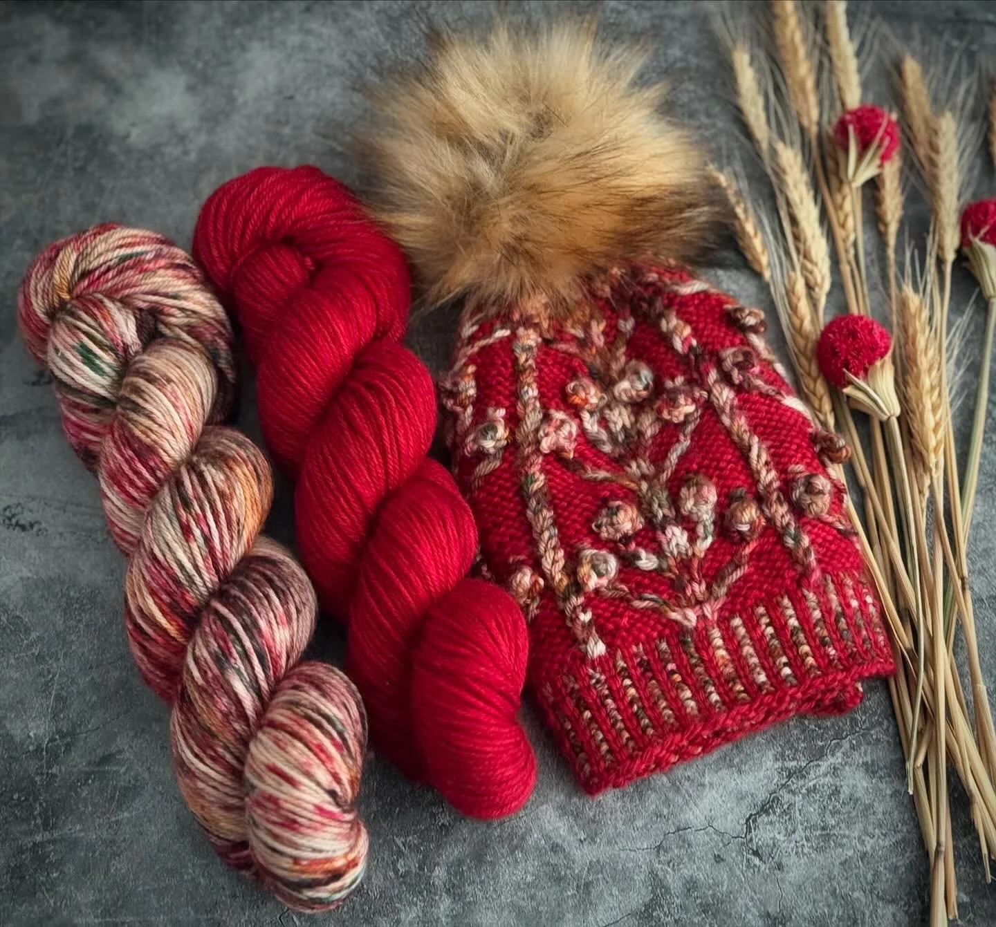 BRYONY YARN AND POM POM KIT
