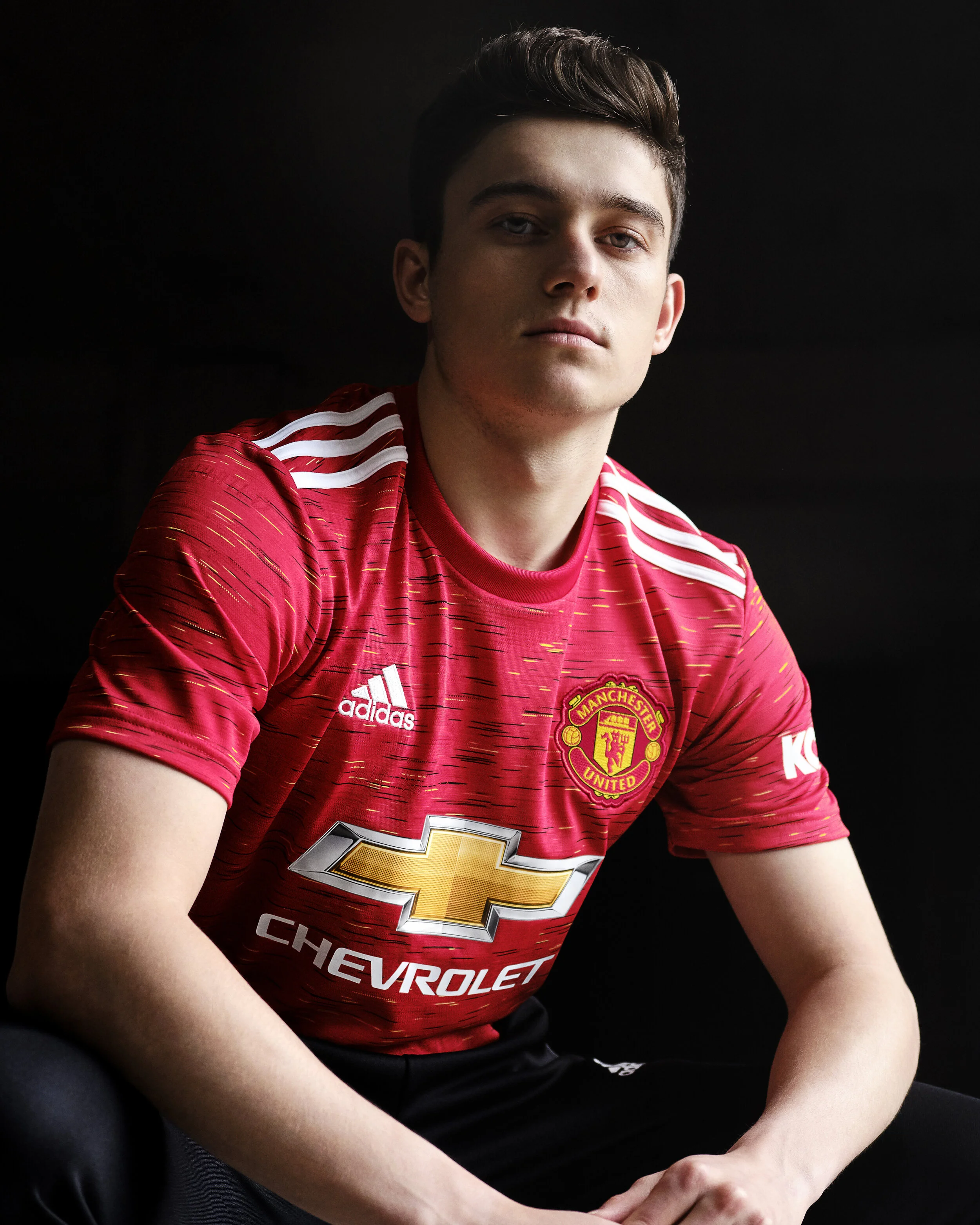 H22604_MUFC_FW20_SOCIAL_JAMES 2_HOME_4x5.jpg