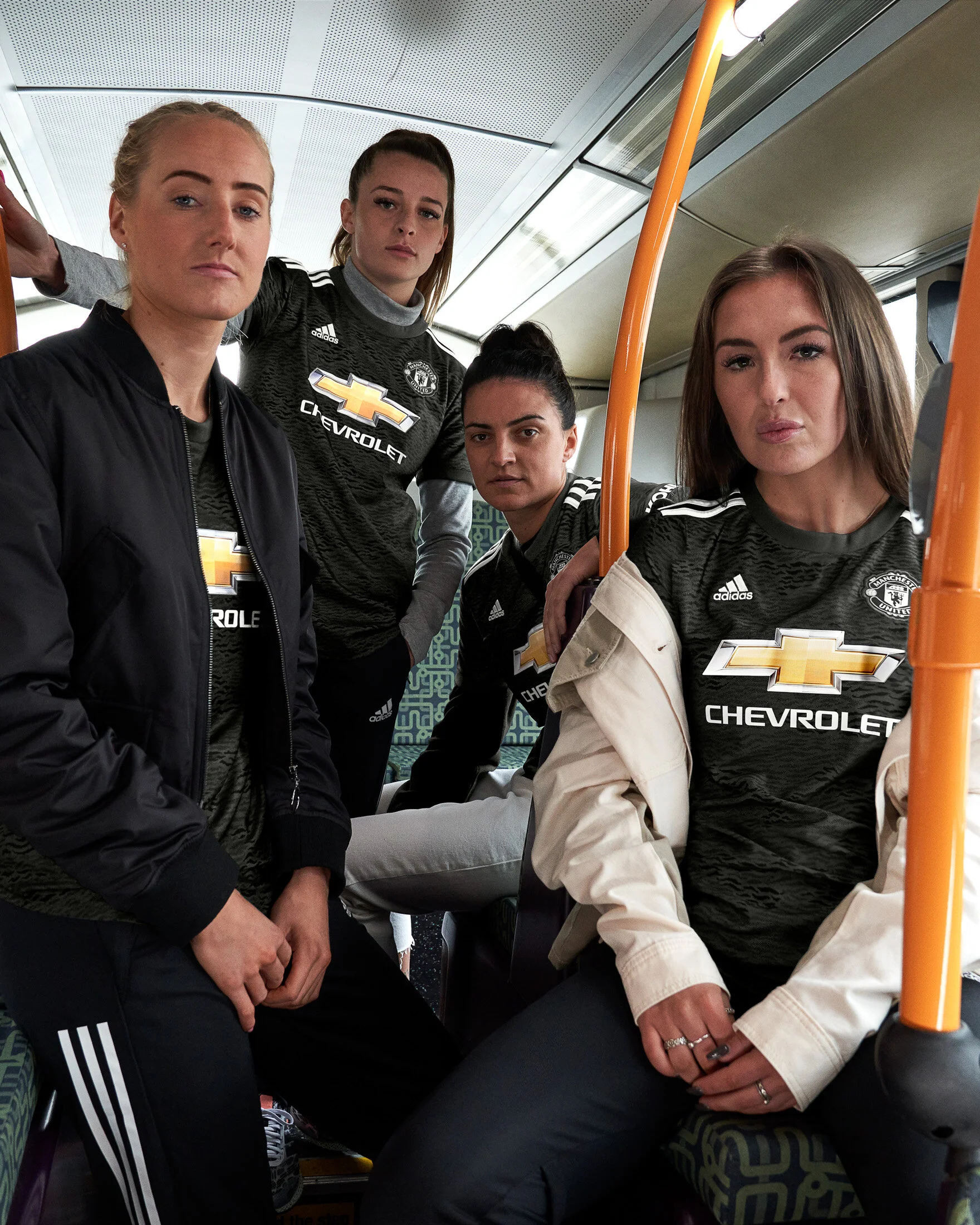 H22604_MUFC_FW20_SOCIAL_WOMEN BUS_AWAY_4x5-2.jpg